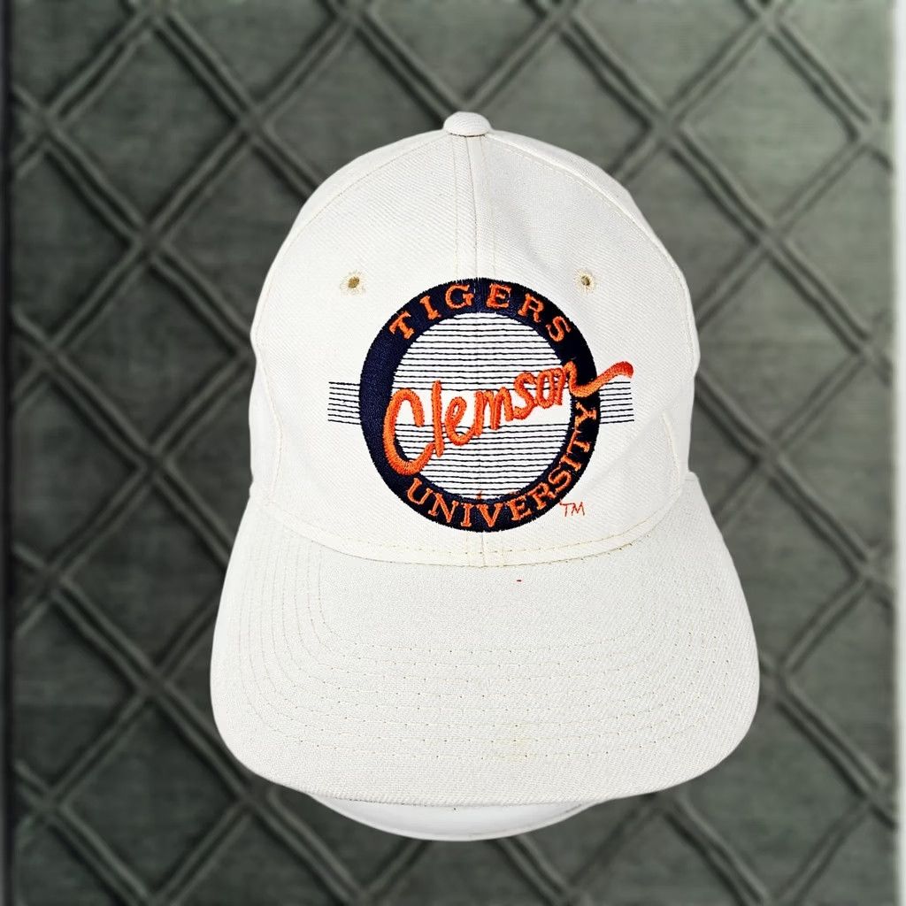 Etro The Game Clemson University Tigers Retro Circle Adjustable Snapback Hat Cap 90s Womens Mens Unisex Adults White Cotton Solid Casual Sports University Size ONE SIZE - 1 Thumbnail