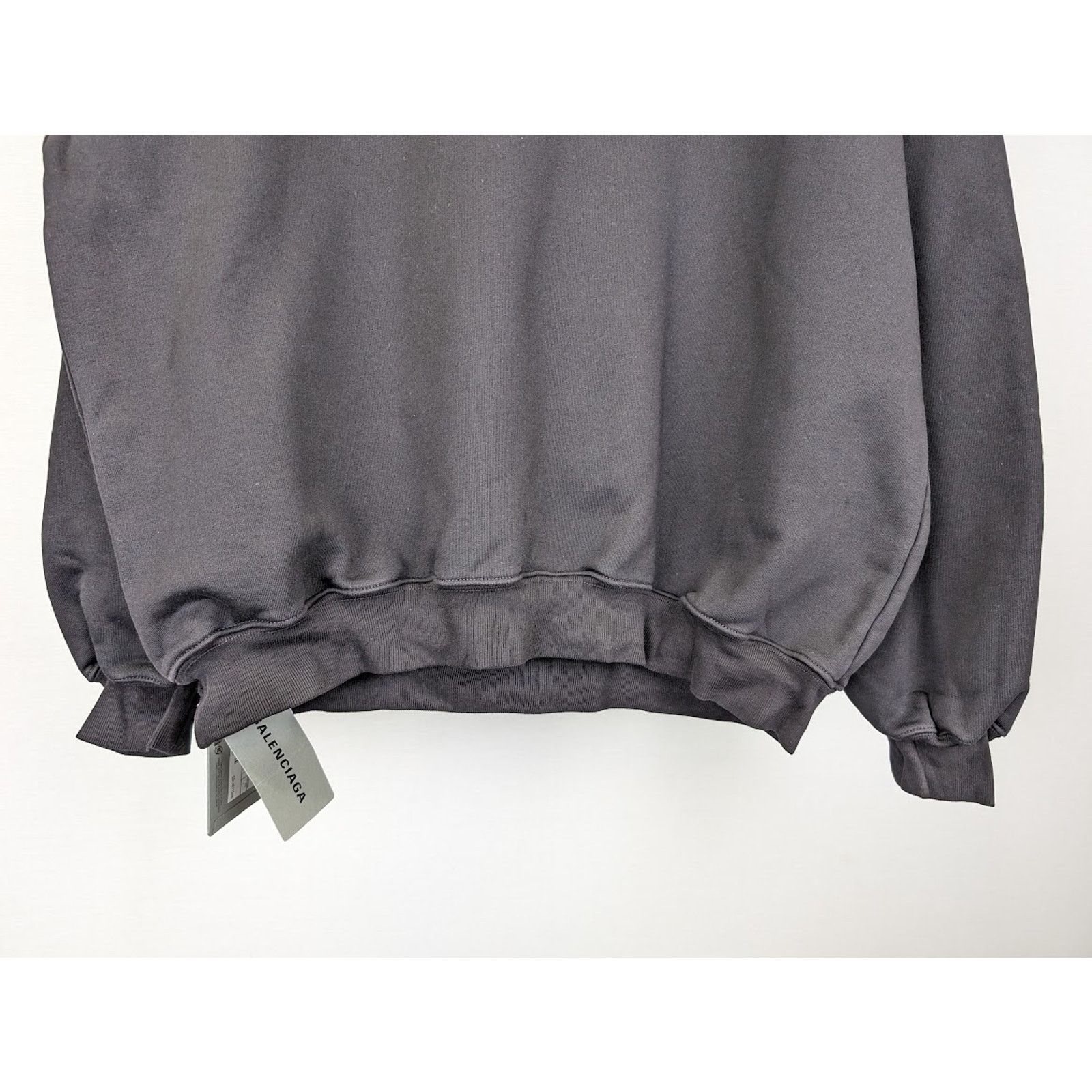 Balenciaga o1rshd1 Q:2 / Large Fit Hoodie in Washed Black Size US L / EU 52-54 / 3 - 11 Thumbnail