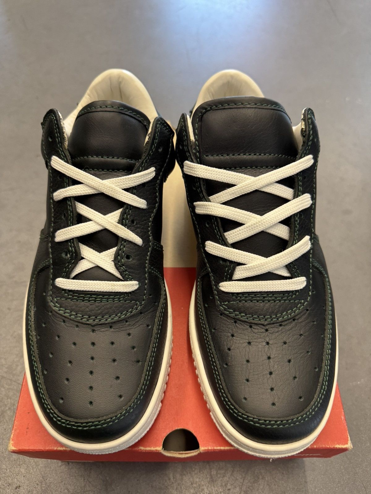 Supreme 2001 Supreme Downlow Sneaker Black / Green Size US 8.5 / EU 41-42 - 9 Thumbnail