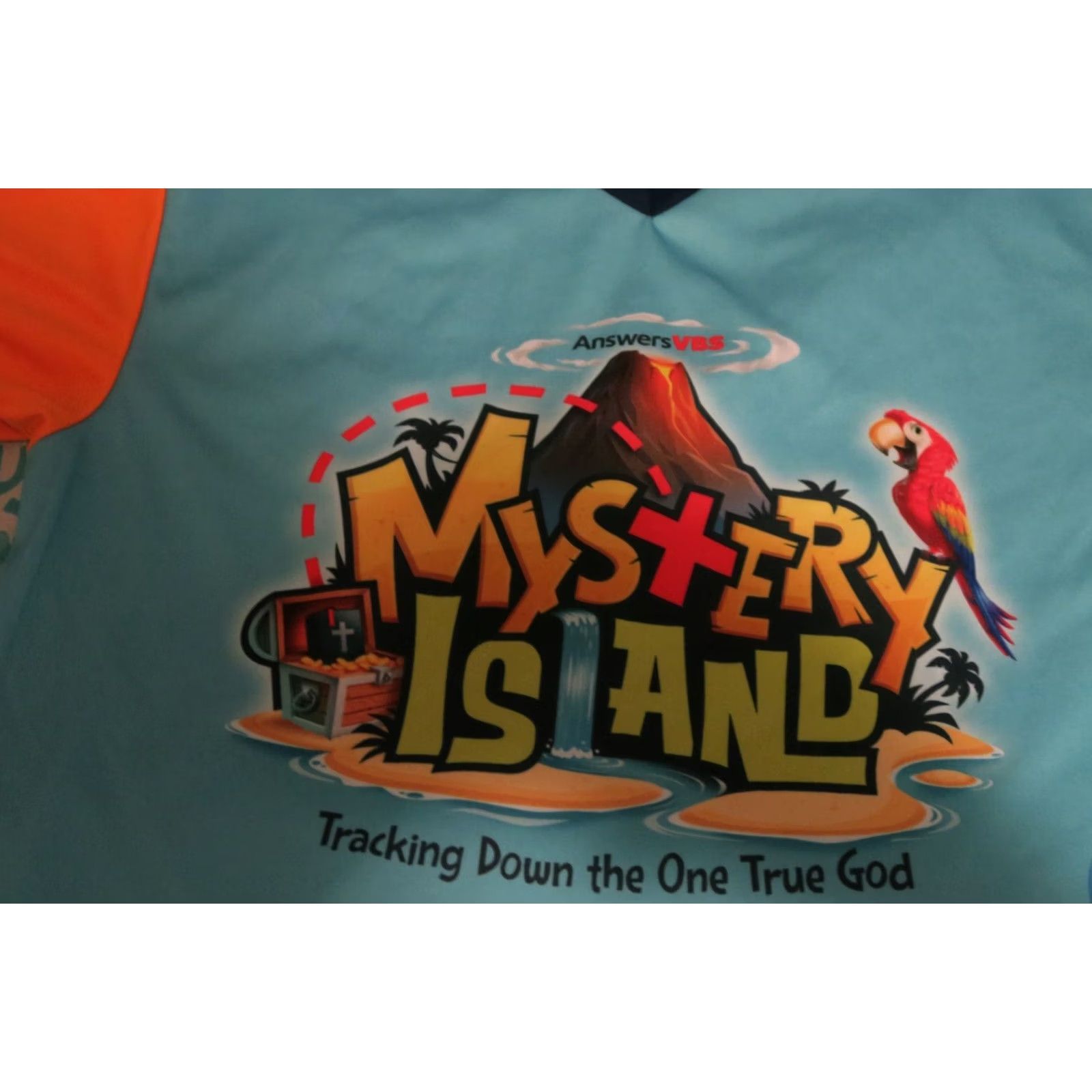 Vintage AnswerVBS Mystery Island V-Neck T-Shirt Unisex Adult M Blue Logo Print 2010s Education Theme Size US M / EU 48-50 / 2 - 3 Thumbnail