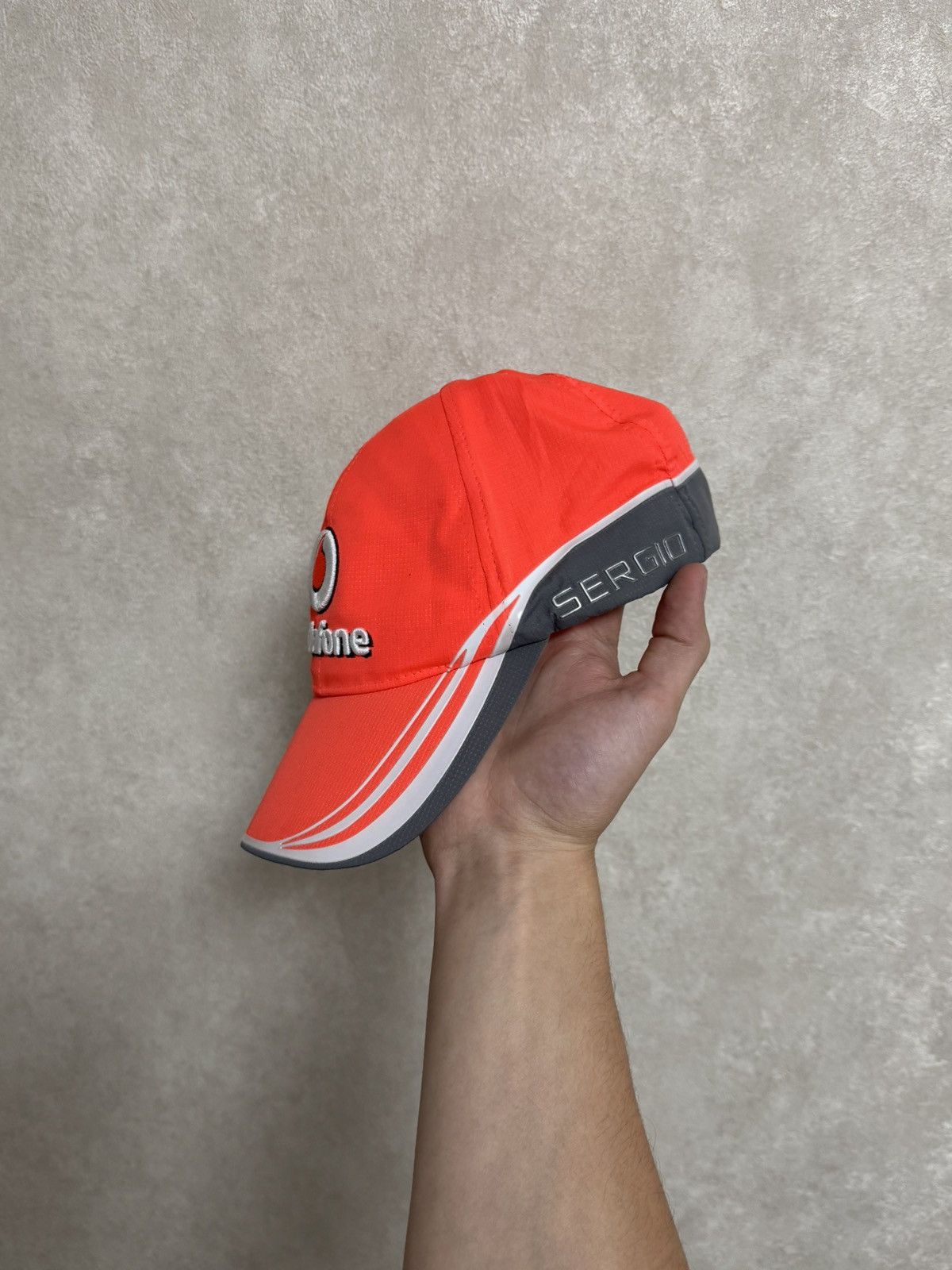 Formula 1 Vodafone Formula 1 Sergio Jenson racing cap hat Size ONE SIZE - 4 Thumbnail