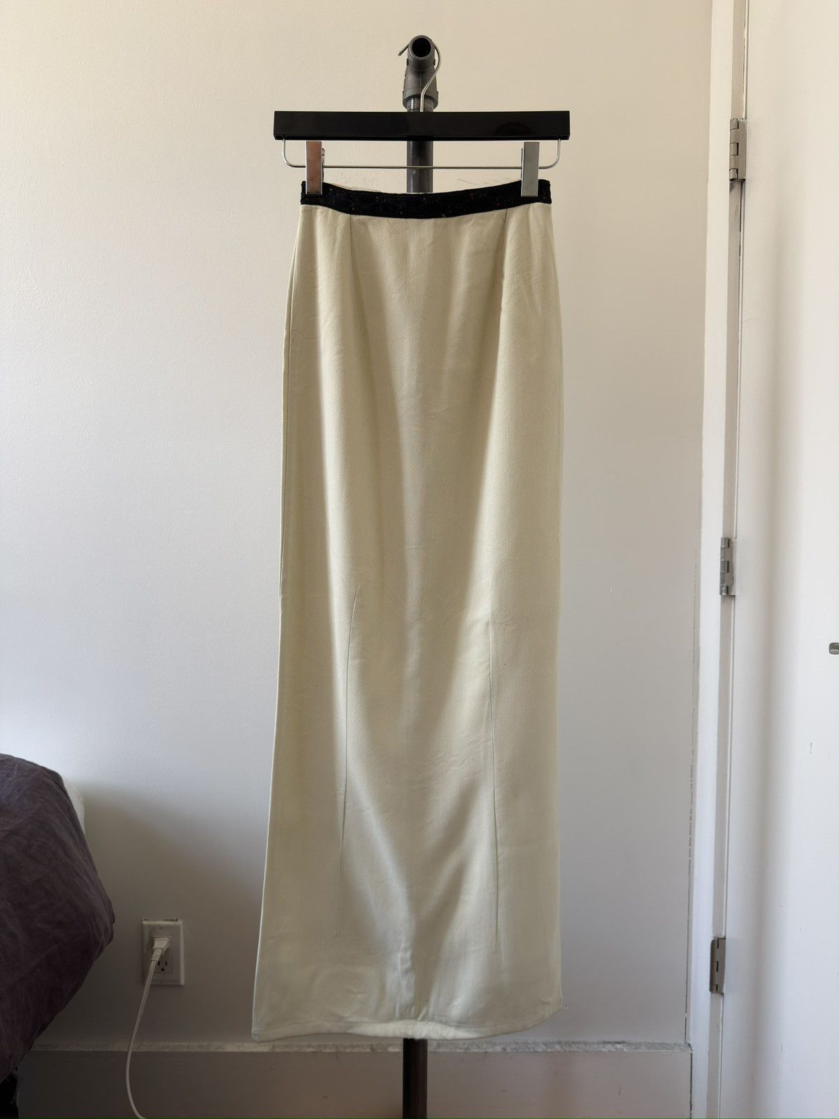Ann Demeulemeester '90s Embroidered-Waistband Maxi Skirt Size 25" / US 0 / IT 36 - 1 Thumbnail