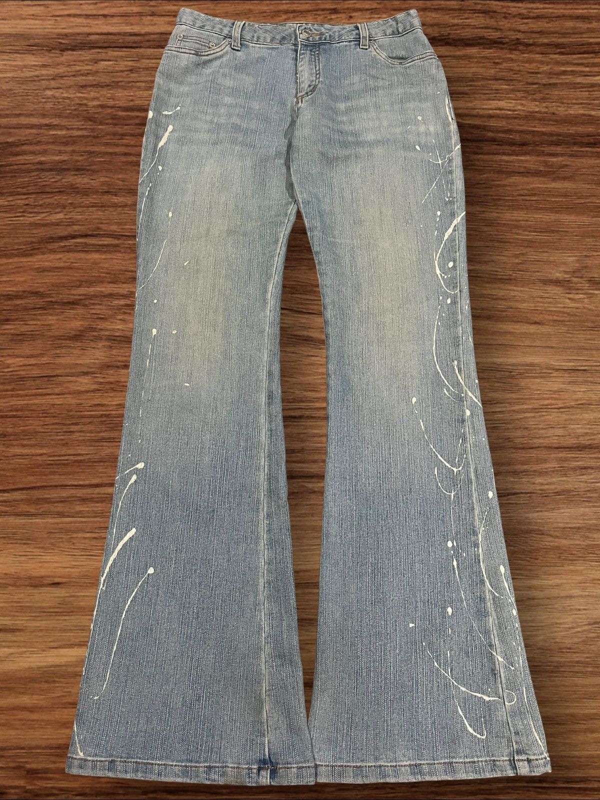 Hysteric Glamour × Japanese Brand × Tornado Mart Japanese Brand Paint Splattered Blue Wash Retro Flare Jeans Size US 29 - 1 Thumbnail