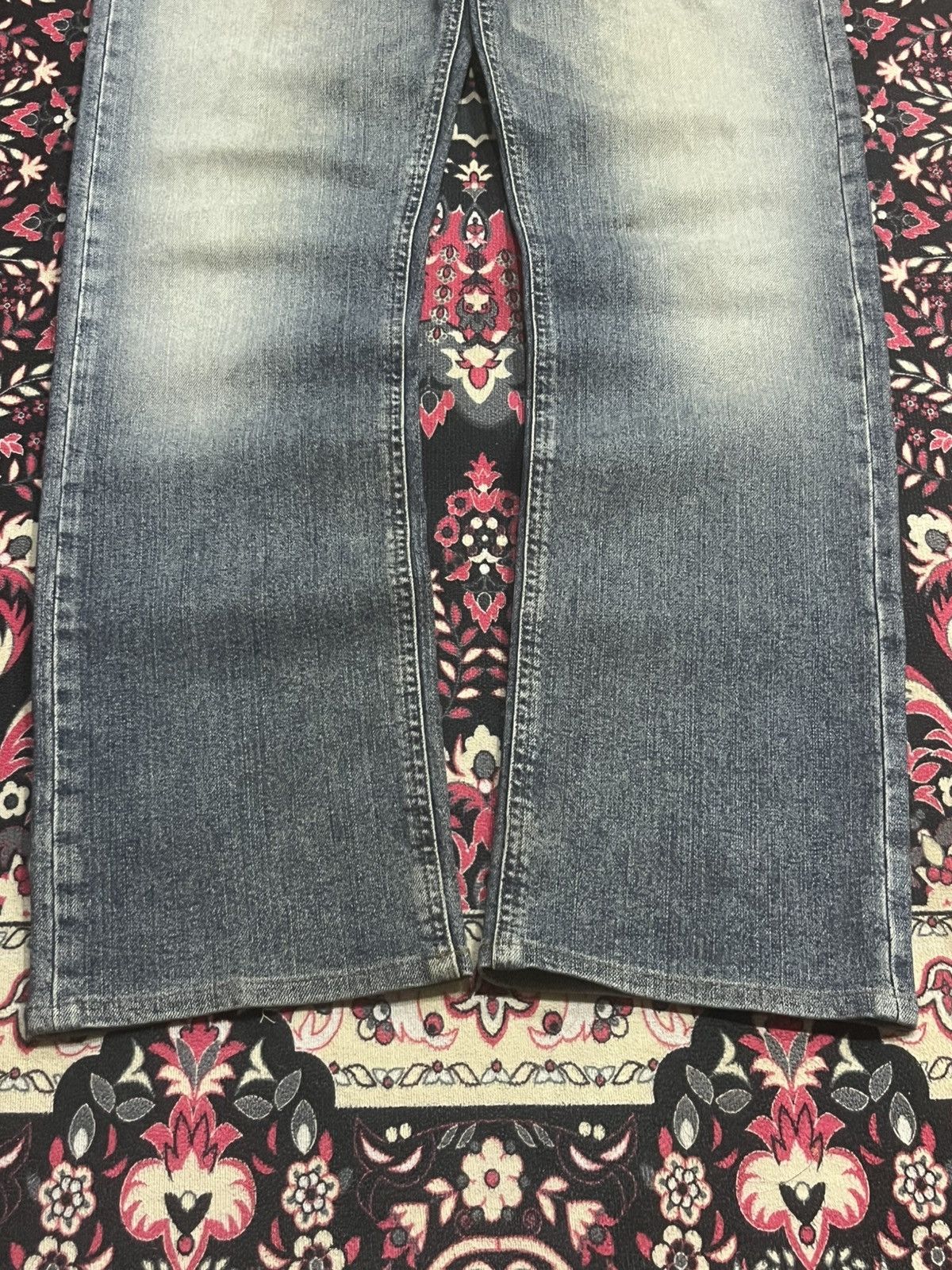 Burberry Vintage Burberry Black Label Blue Faded Washed Straight Jean Size US 30 / EU 46 - 11 Thumbnail