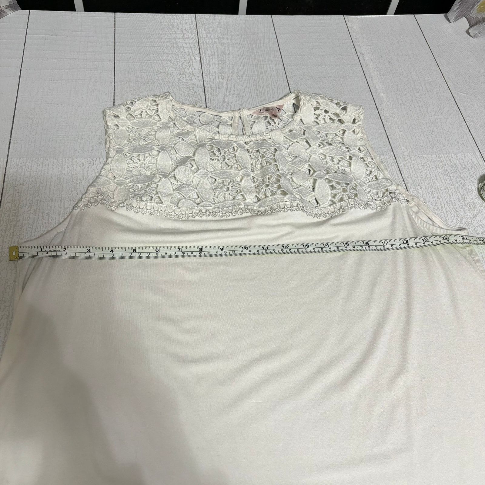 Nanette Lepore Nanette Lepore Ivory Crocheted Lace Sleeveless Top Size 1X Size XXL / US 16-18 / IT 52-54 - 6 Thumbnail