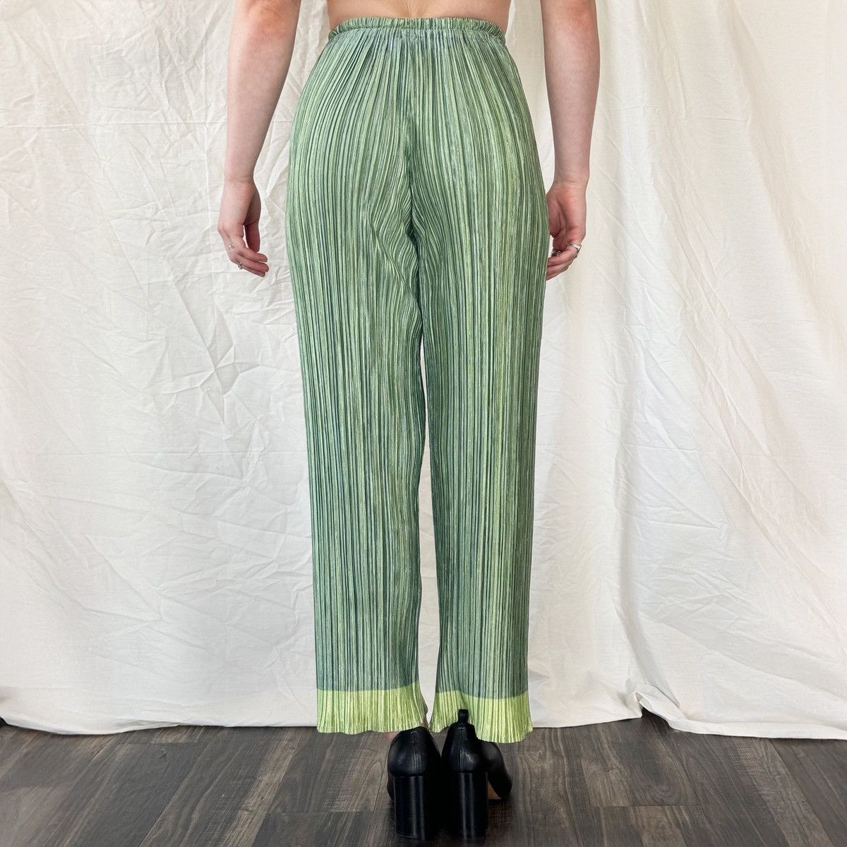 Issey Miyake × Pleats Please Issey Miyake Pleats Please Two-Tone Green Pants Size 27" / US 4 / IT 40 - 4 Thumbnail