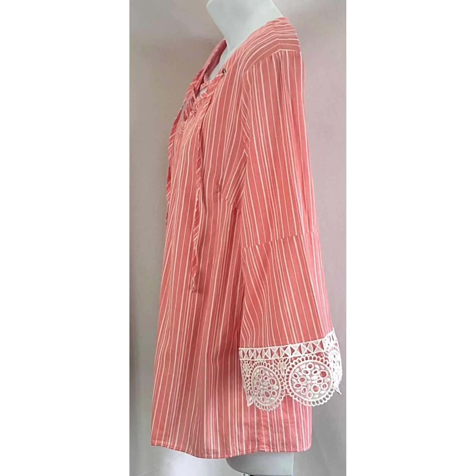 Vintage ANA Tunic Pullover Top M Peach Stripe Lace Up V-Neck 3/4 Crochet Trumpet Sleeve Blouse Womens Size M / US 6-8 / IT 42-44 - 2 Thumbnail