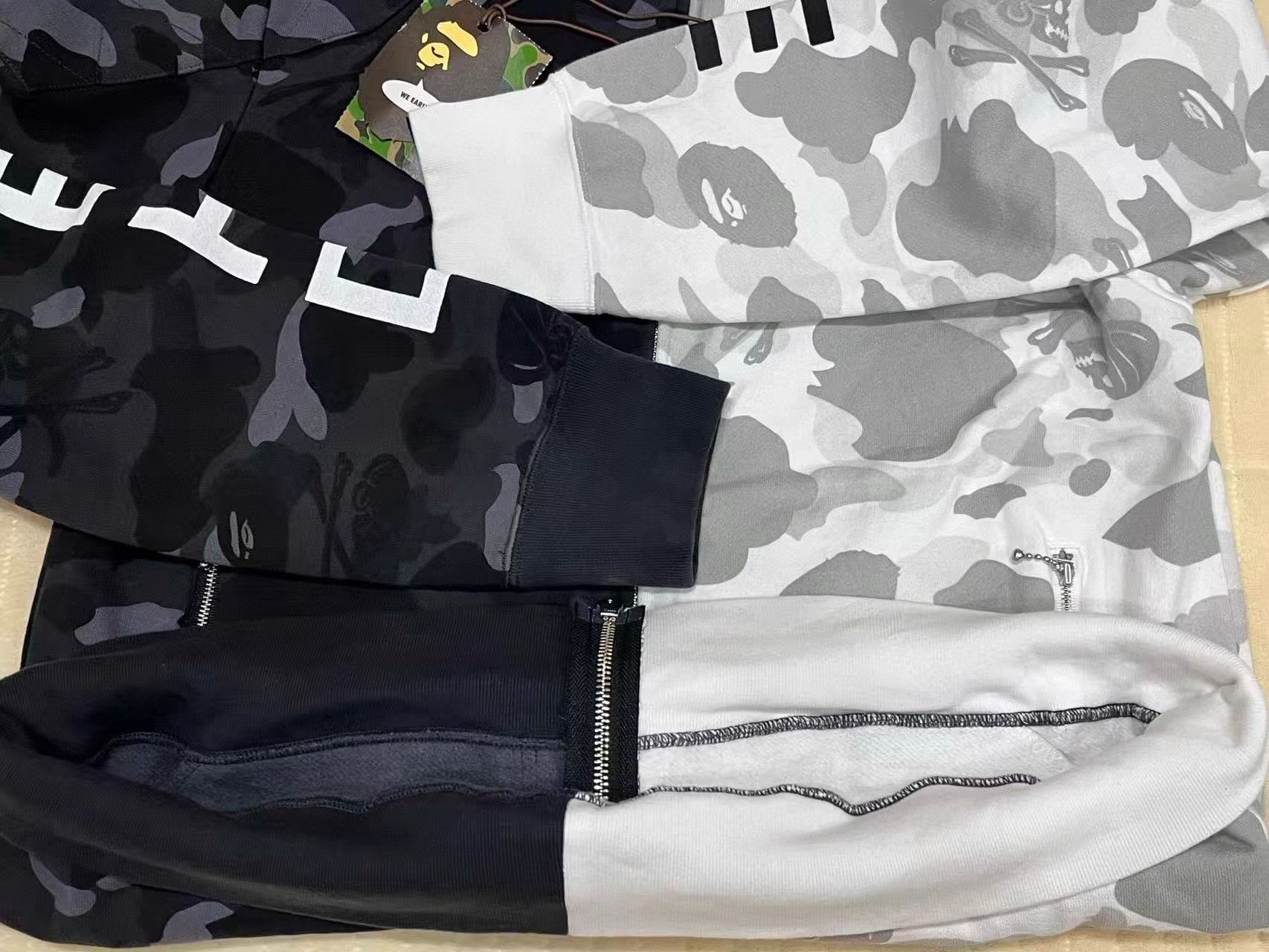 Bape BAPE × NBHD Black & White Yin-Yang Shark Camo Hoodie K5 Size US XL / EU 56 / 4 - 5 Thumbnail