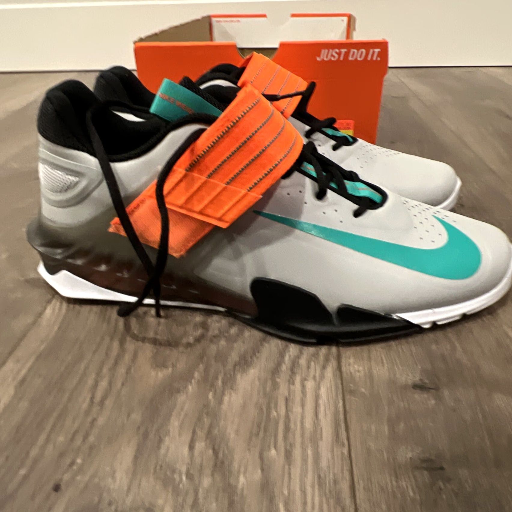 Nike Nike Savaleos Sneaker CV5708-083 Gray Emerald Men’s 13 US Size 13 Nike Savaleos 2019 Shoes Mens Gray Emerald Black Orange 2019 2022 Mens Size US 13 / EU 46 - 3 Thumbnail