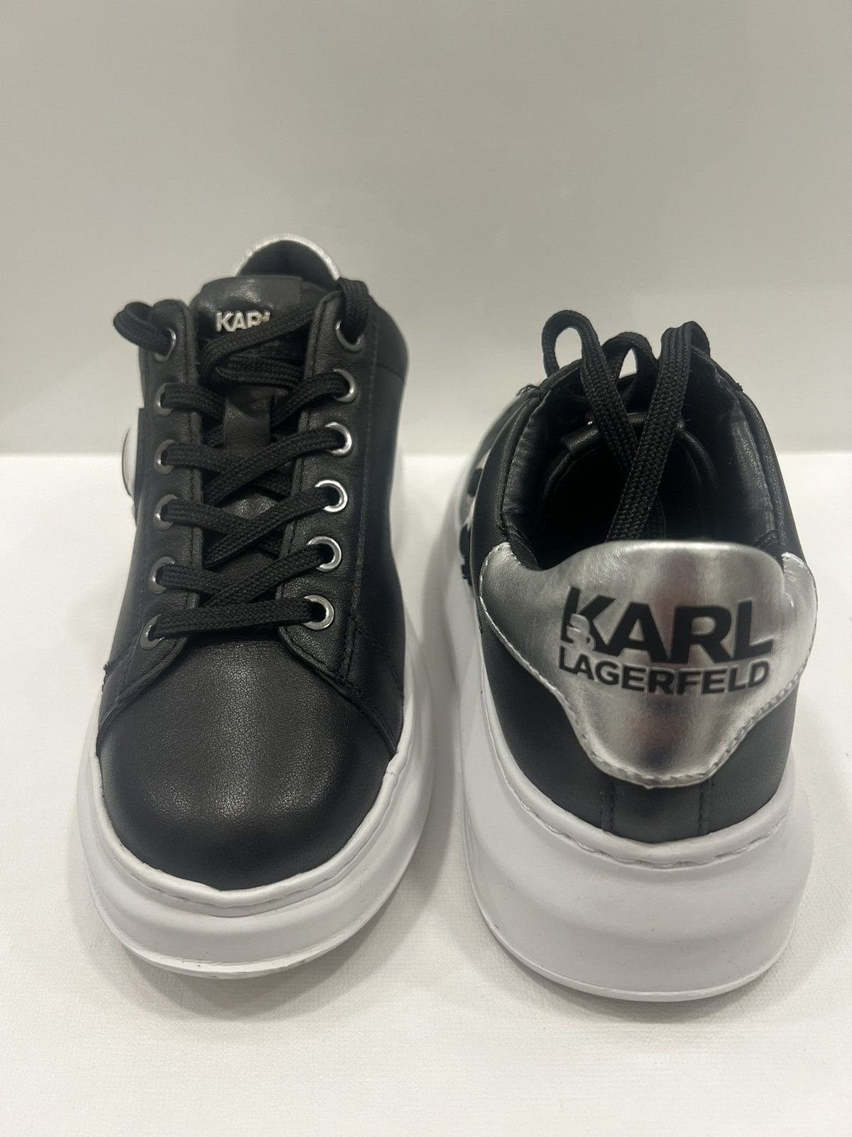 Karl Lagerfeld Karl Lagerfeld Kapri black women’s shoe size 35 EU Size US 5 / IT 35 - 5 Thumbnail
