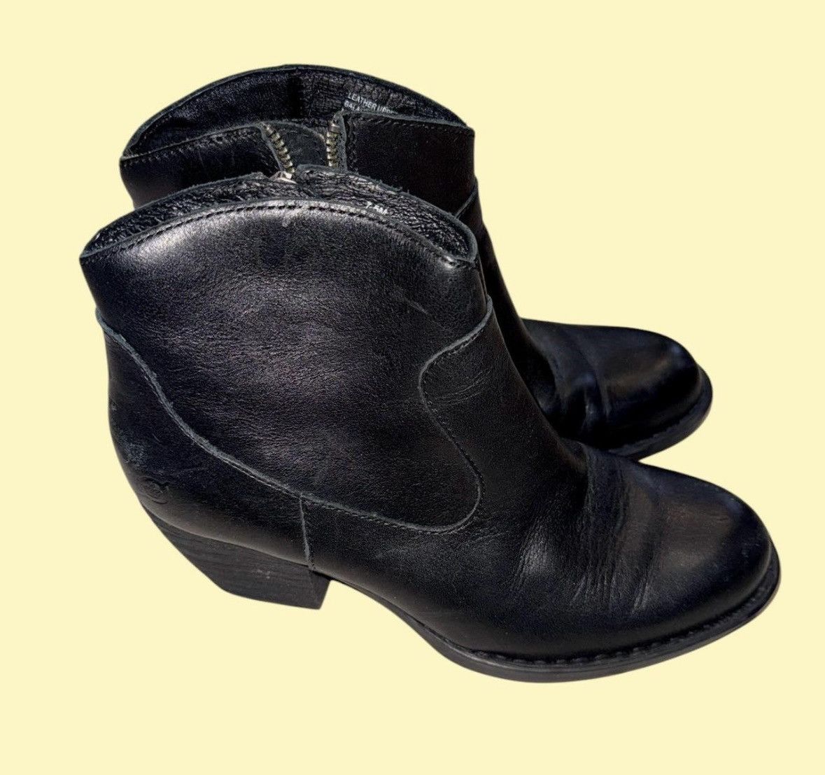 Born ankle boots Size US 7.5 / IT 37.5 - 1 Thumbnail