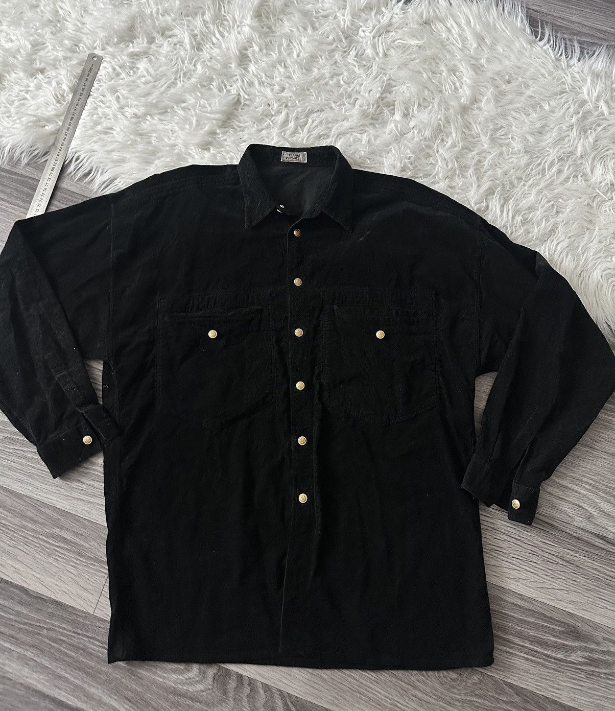 Versace ARCHIVAL Gianni Versace 90s Vintage Black Corduroy Overshirt Size US XL / EU 56 / 4 - 1 Thumbnail