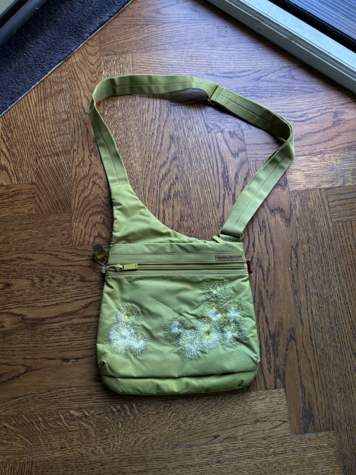 Vintage Vintage Hedgren Urban Bags Crossbody Prada Green Nylon Sling Size ONE SIZE - 5 Thumbnail