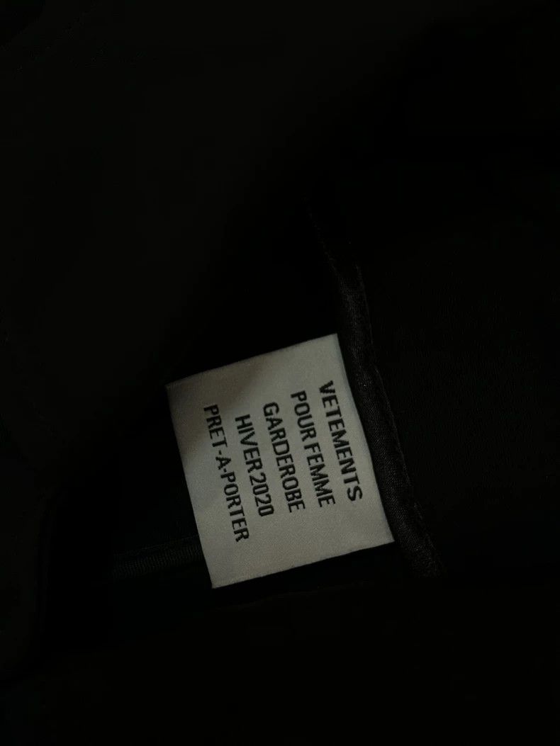 Vetements Vetements Destroy coat 2506-Nextarrow Size US XS / EU 42 / 0 - 2 Thumbnail