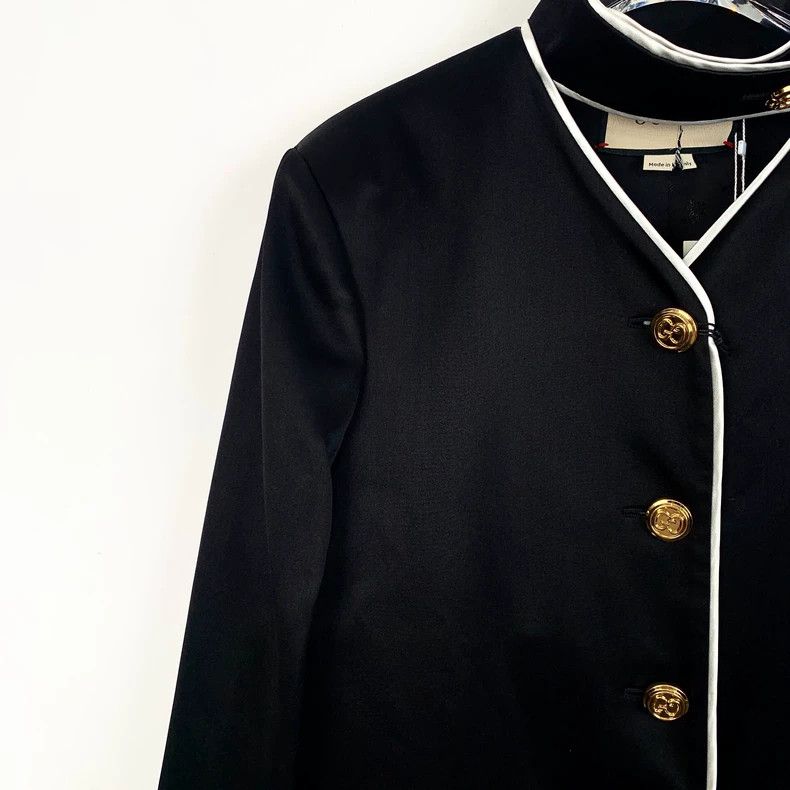 Gucci Gucci Black single-breasted gold-button long-sleeved coat 2 Size US S / EU 44-46 / 1 - 3 Thumbnail