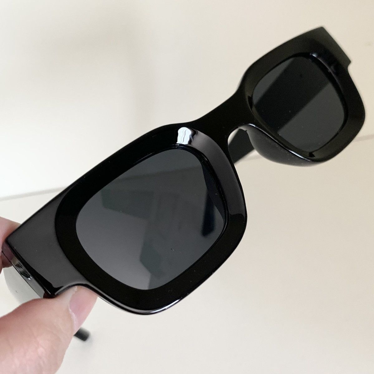 Other Retro future thick frame square sunglasses Size ONE SIZE - 9 Thumbnail
