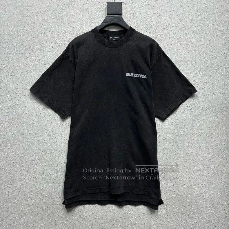 Balenciaga Balenciaga Washed Black Inverted Logo Tee. Size US M / EU 48-50 / 2 - 1 Thumbnail