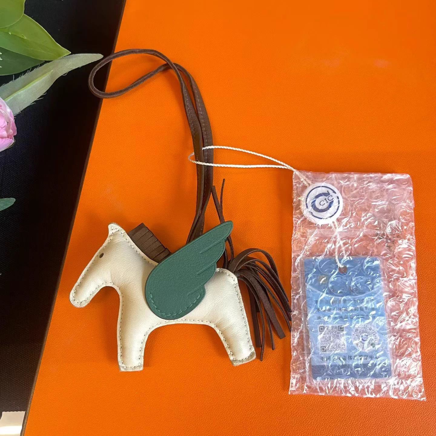 Hermes Hermès Mini Pegase Charm Like New W Stamp For Sale Size ONE SIZE - 3 Thumbnail