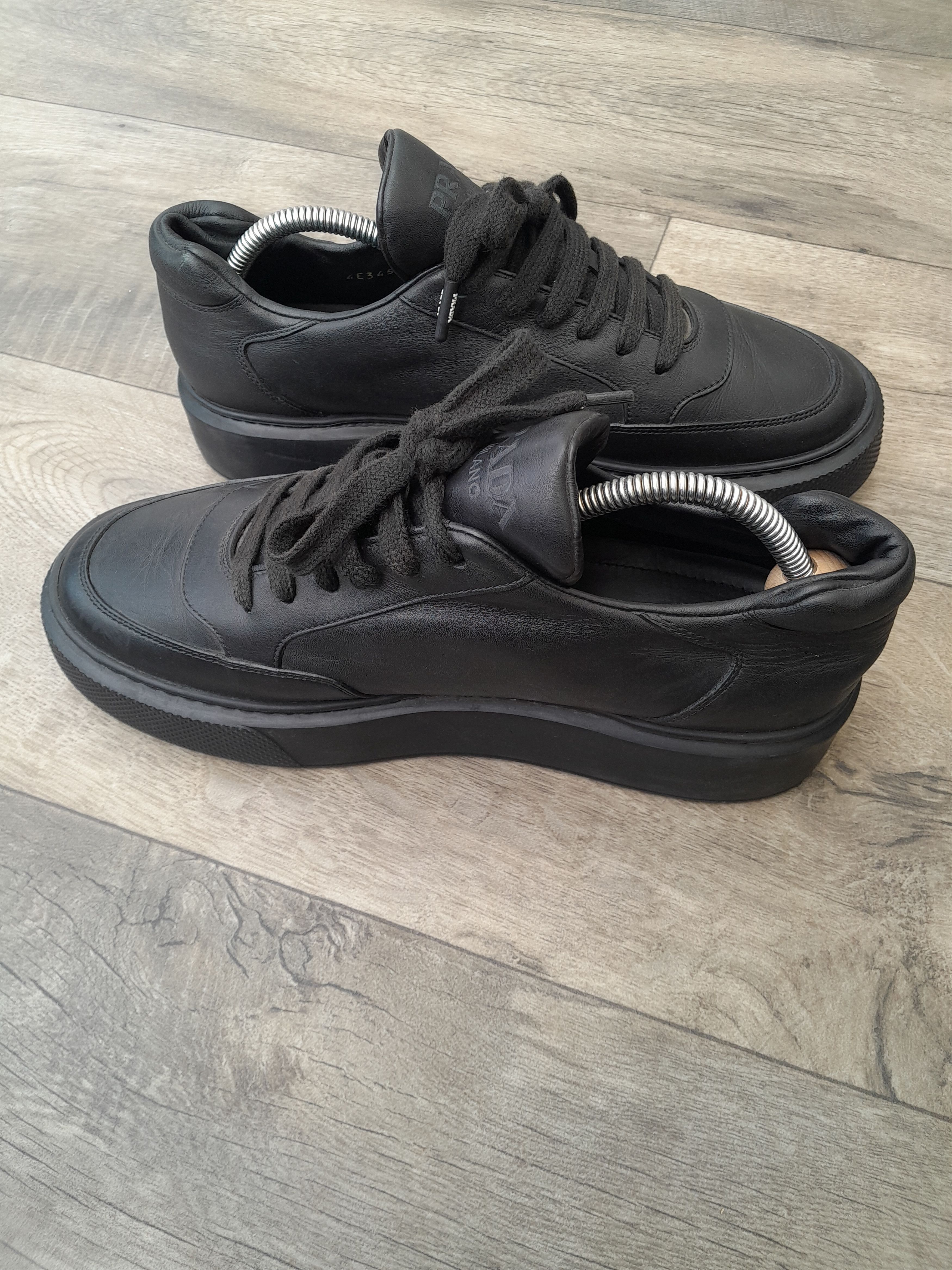 Prada Prada Street Eighty Low sneakers in black. Size US 7.5 / EU 40-41 - 4 Thumbnail
