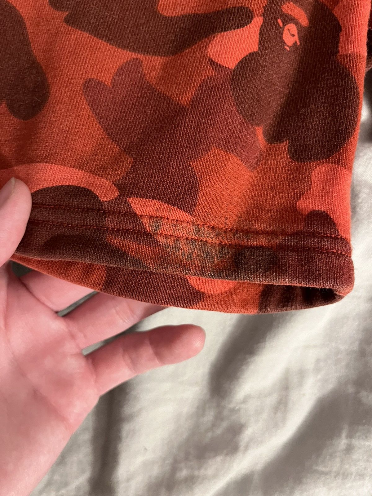 Bape Bape red shark shorts Size US 30 / EU 46 - 4 Thumbnail