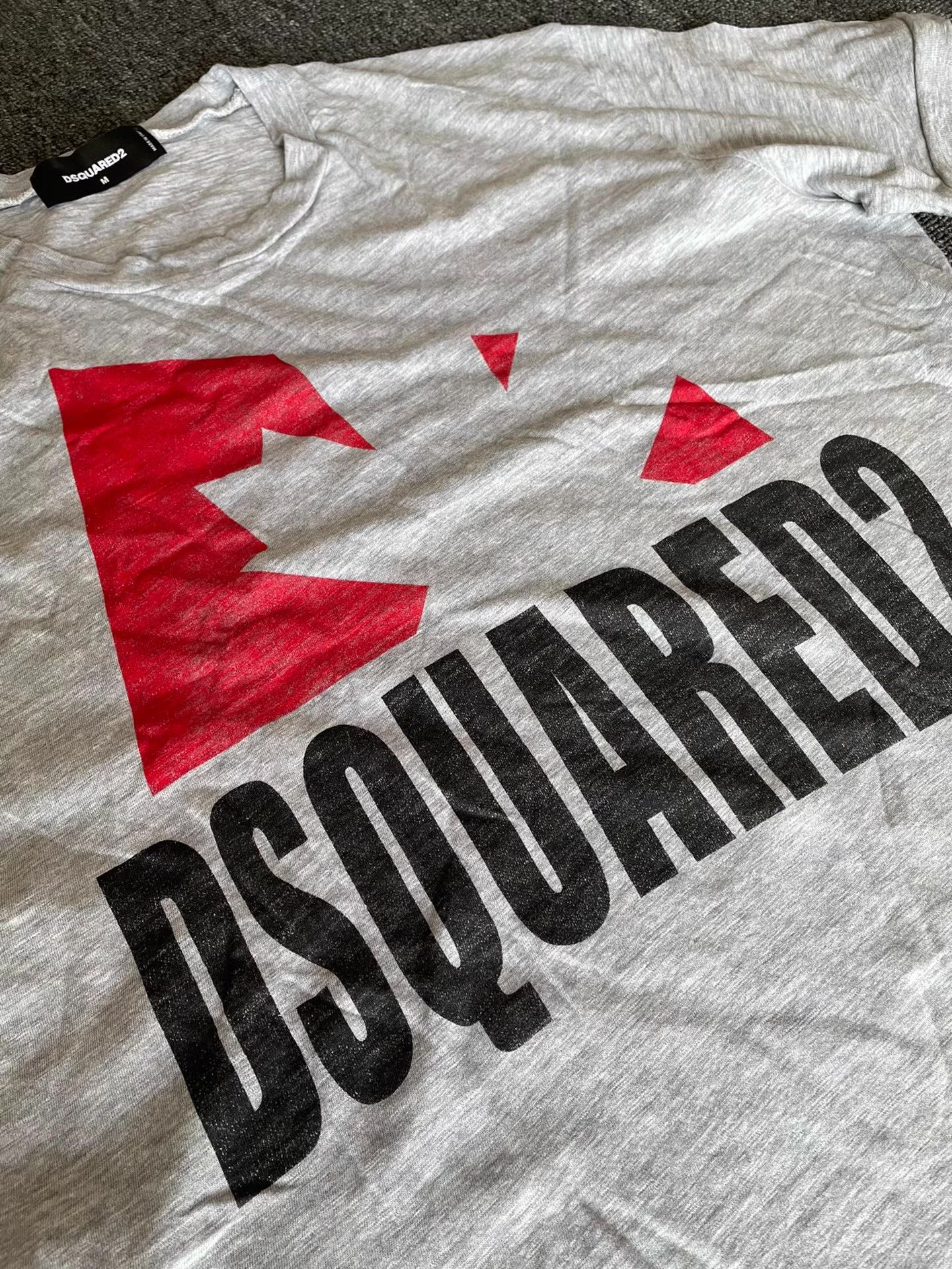 Dsquared2 DSQUARED2 Classic Grey Short Sleeve T-Shirt Q4 Size US L / EU 52-54 / 3 - 3 Thumbnail