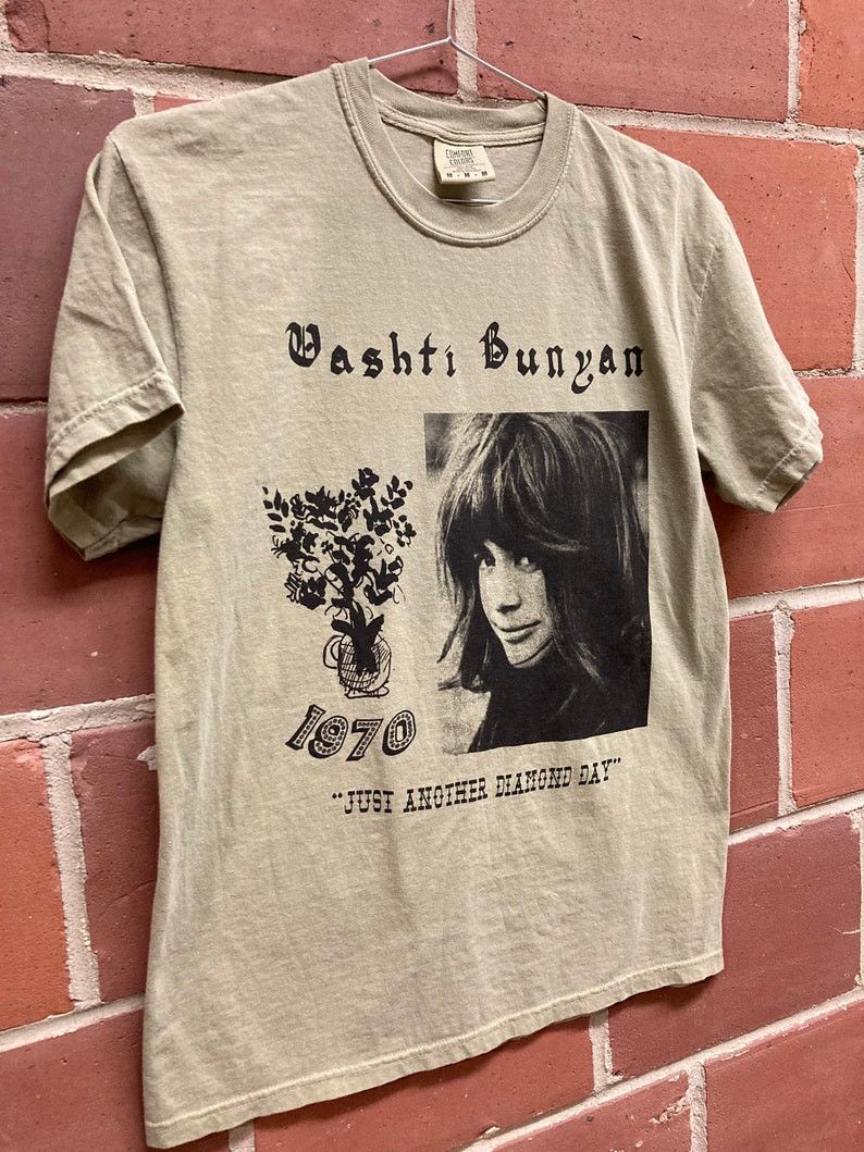 Comfort Colors Vashti Bunyan fan art t-shirt Khaki Comfort Colors Size US M / EU 48-50 / 2 - 3 Thumbnail