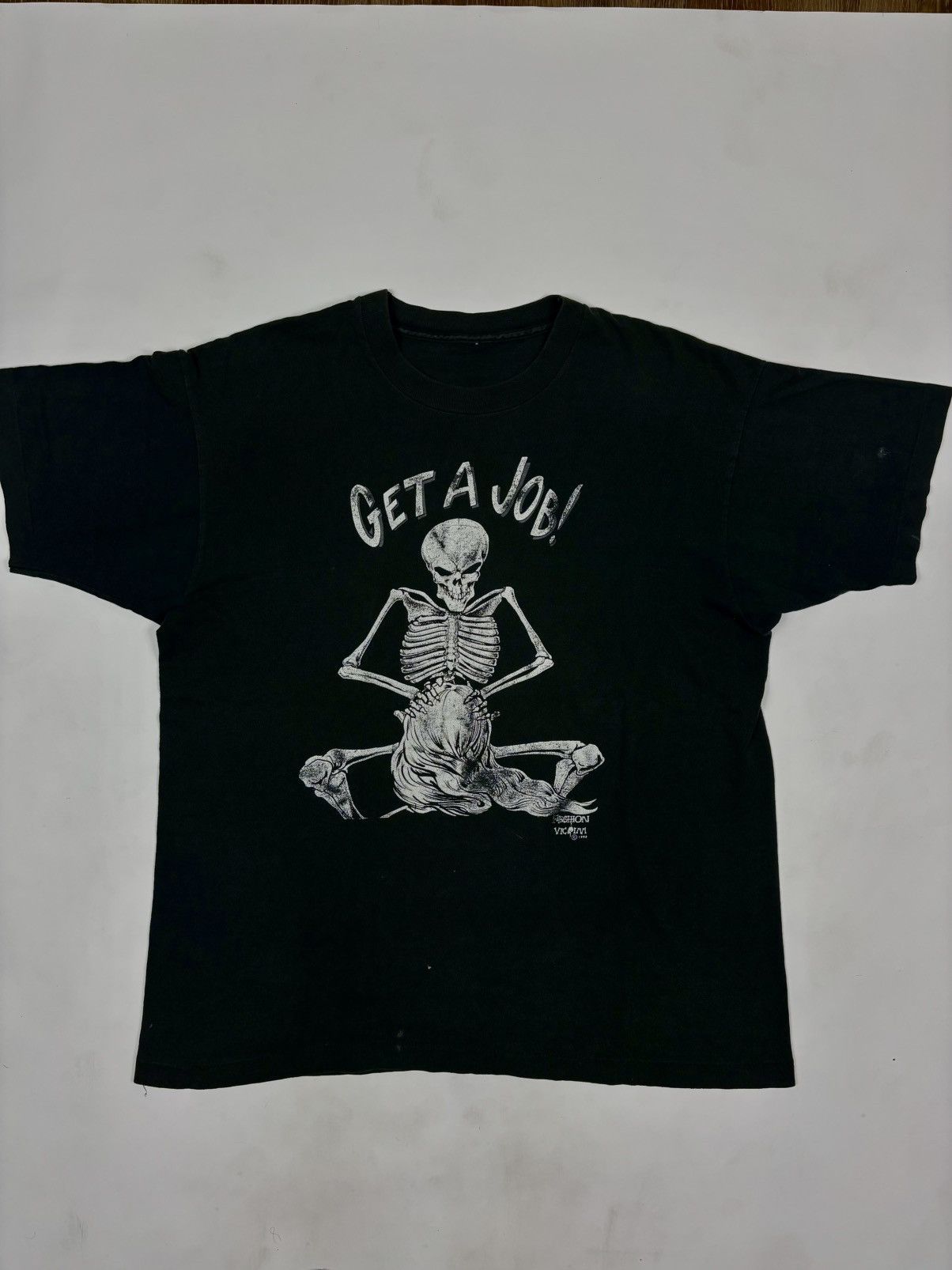 FASHION VICTIM GET A JOB ! 1992©︎ vintage Fashion Victim × Vintage 1992 Get a Job Skeleton 