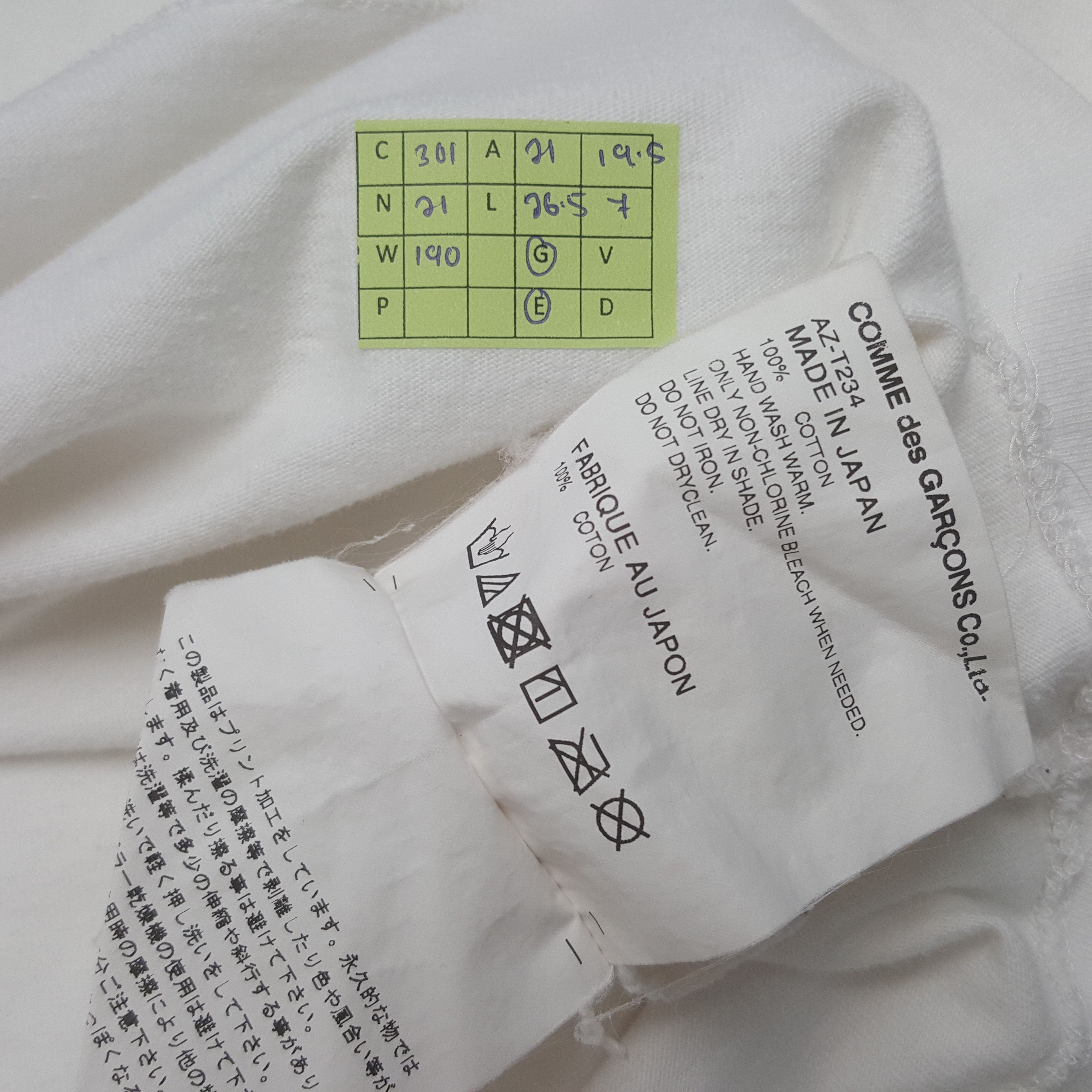 Comme des Garcons PLAY Vintage Play Comme des Garcons Japanese Tshirt C301N21(75) Size US L / EU 52-54 / 3 - 6 Thumbnail