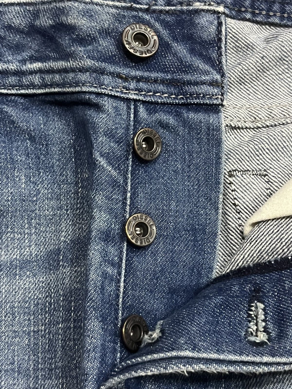 Diesel Vintage Diesel Blue Washed Distressed Buttonfly Flare Jeans Size US 33 - 7 Thumbnail