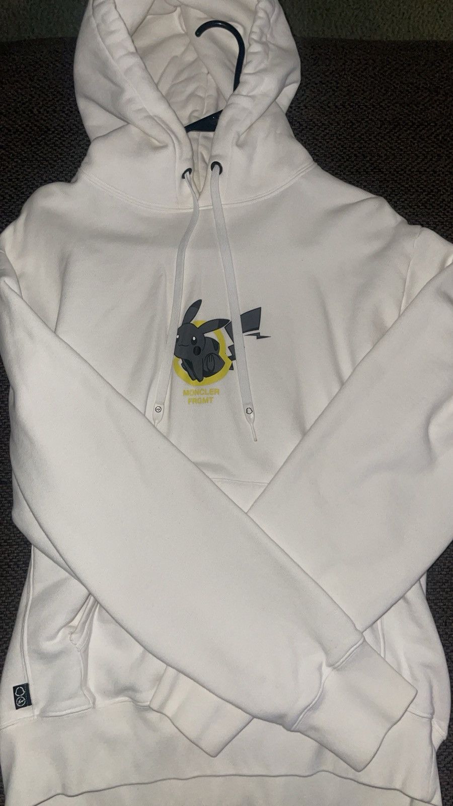 Moncler Moncler x Fragment Hiroshi Fujiwara Pikachu Size US L / EU 52-54 / 3 - 1 Thumbnail