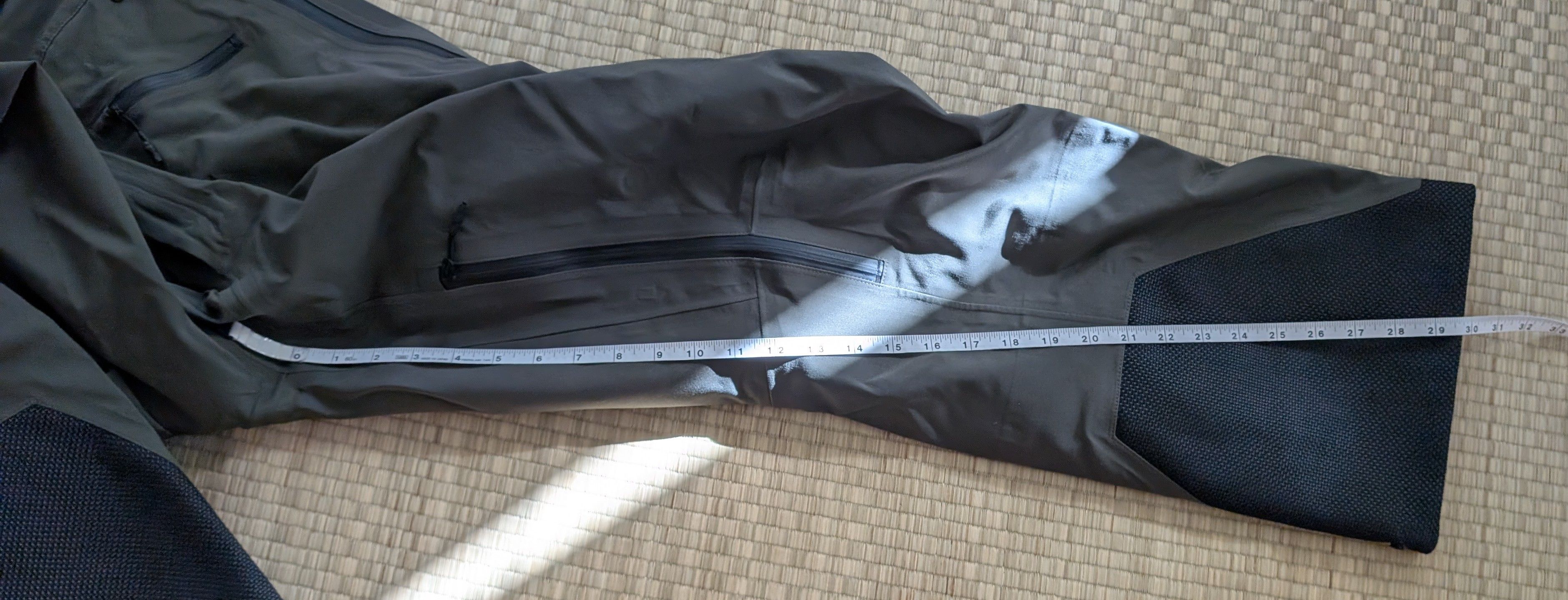 Vollebak LNWOT Vollebak Waterfallproof Ski Pants Made in Romania Size US 30 / EU 46 - 7 Thumbnail