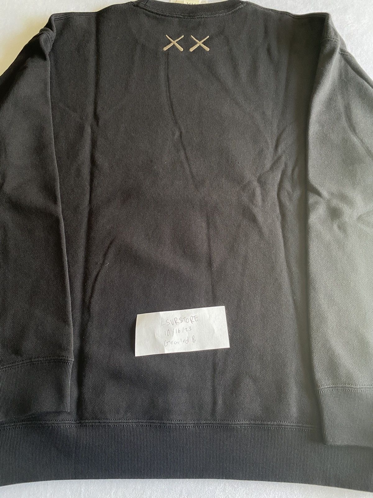 Kaws × Uniqlo Kaws x Uniqlo Companion 09 Black Crewneck XLARGE Size US XL / EU 56 / 4 - 5 Thumbnail