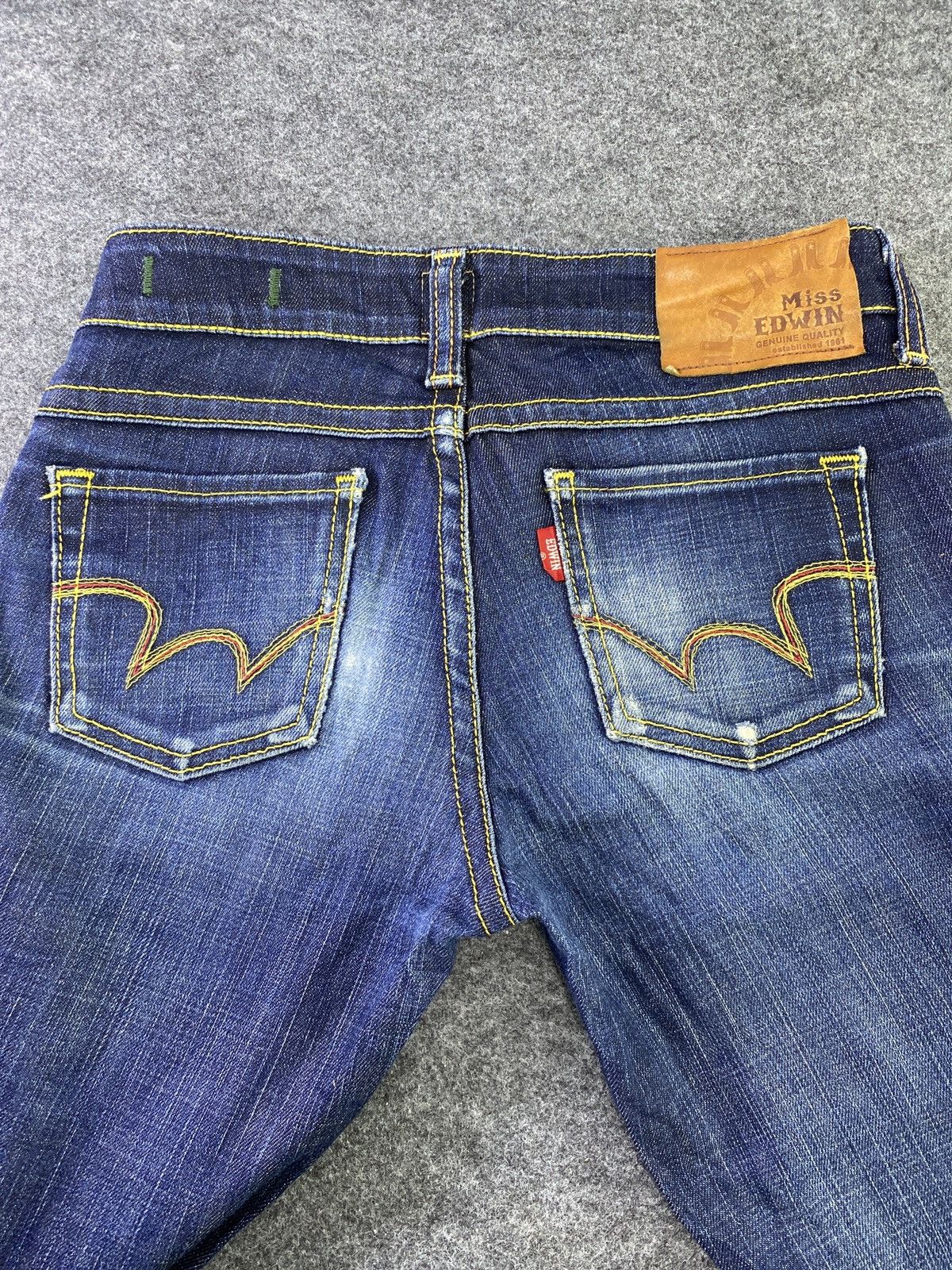 Edwin Miss Edwin Blue Wash Jeans - J850 Size 30" / US 8 / IT 44 - 11 Thumbnail
