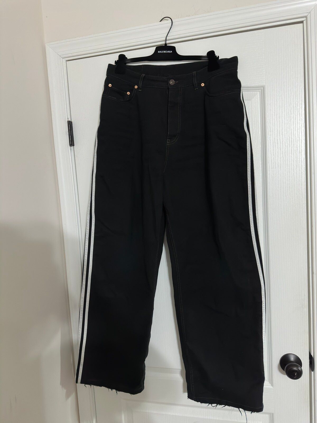 Balenciaga x adidas Large Baggy Pants Black - FW22 - US