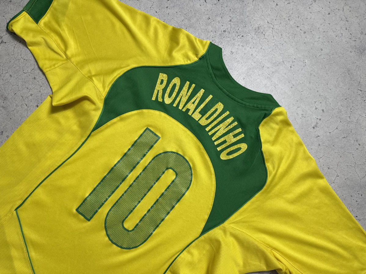 Nike Nike Brazil Team Ronaldinho #10 2004 Vintage Soccer Jersey Size US XXL / EU 58 / 5 - 10 Thumbnail