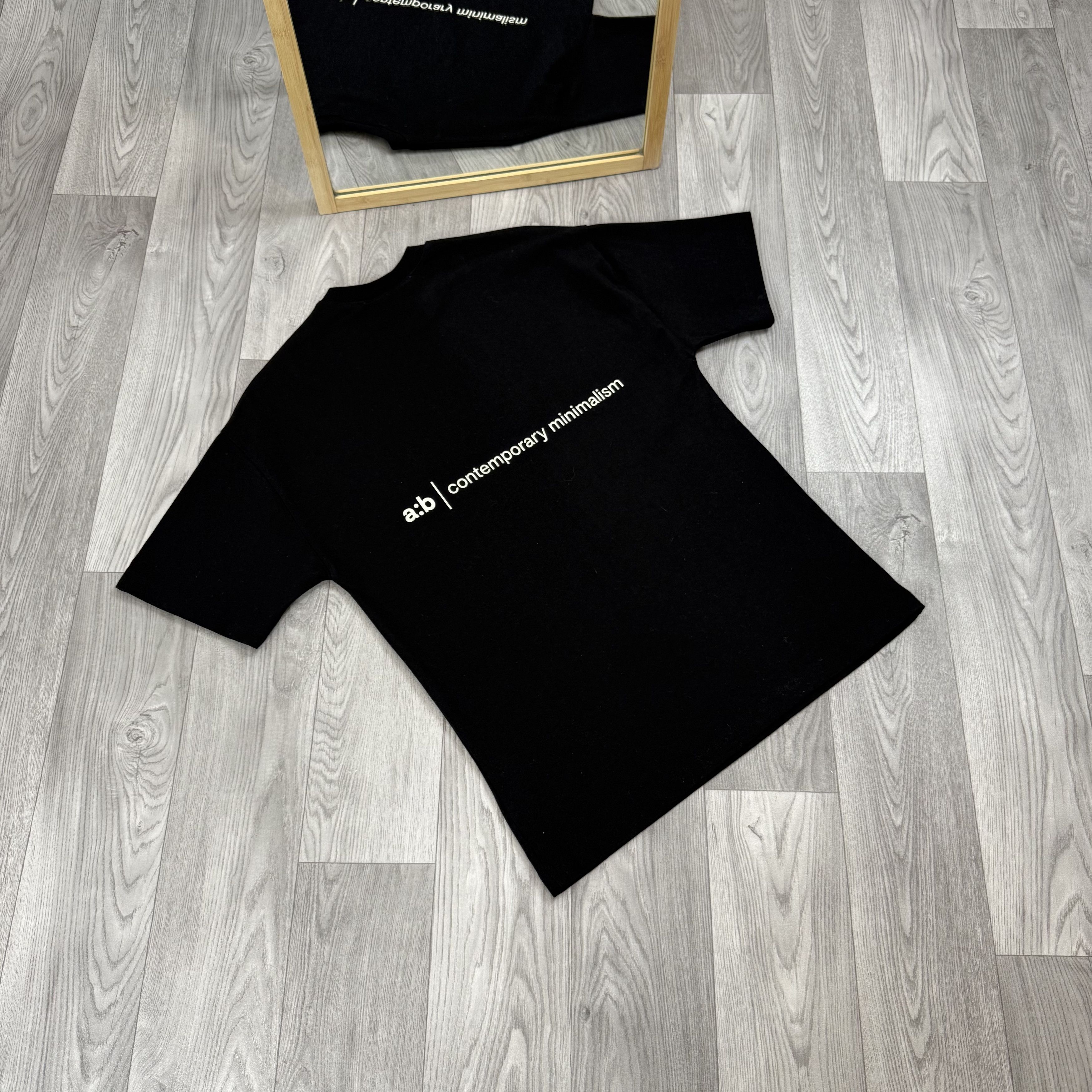About:Blank About:Blank contemporary minimalism Graphic Boxy Tee Shirt Size US S / EU 44-46 / 1 - 3 Thumbnail