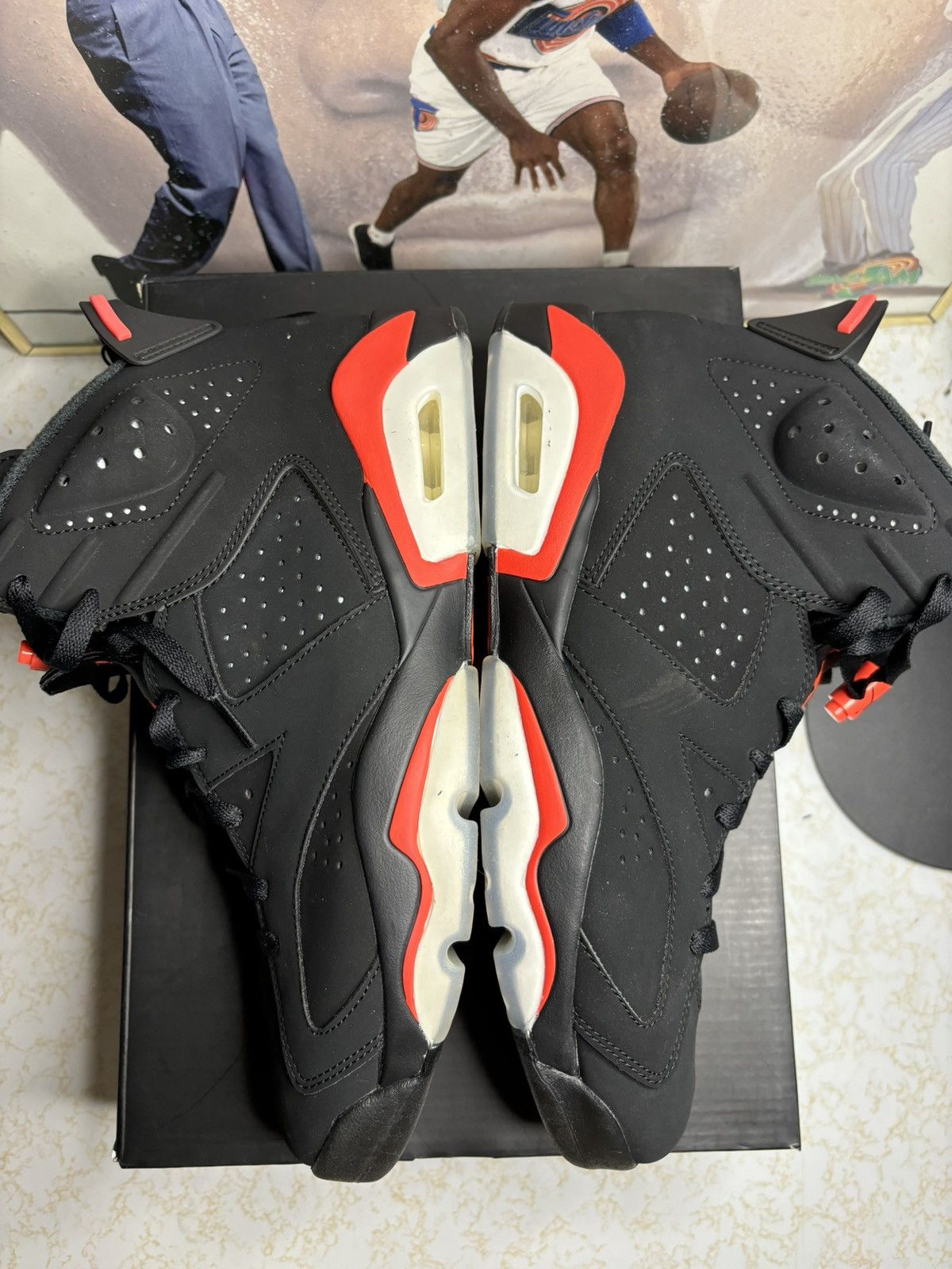 Jordan Brand Air Jordan 6 Retro 2019 Infrared 2019 Size US 10 / EU 43 - 4 Thumbnail
