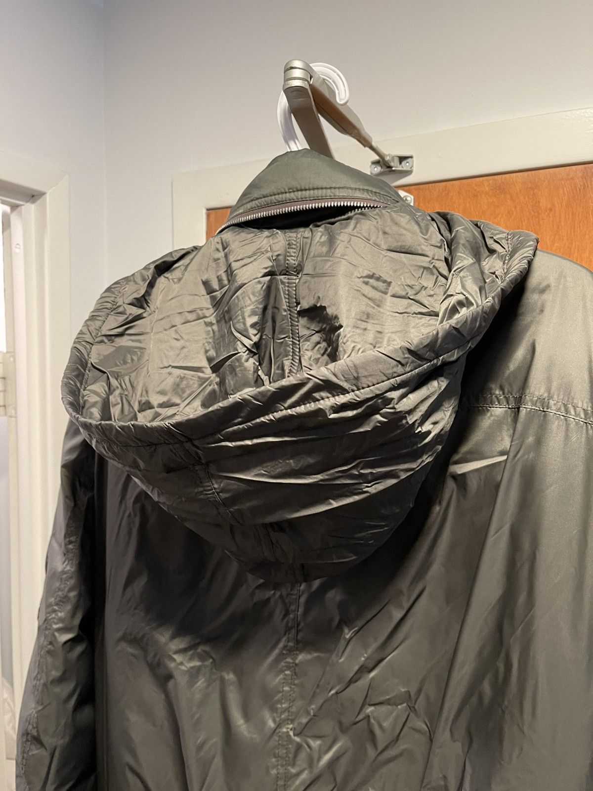 Rick Owens Rick Owens FW15 Sisyphus Olive Nylon Down Bomber Size US M / EU 48-50 / 2 - 3 Thumbnail