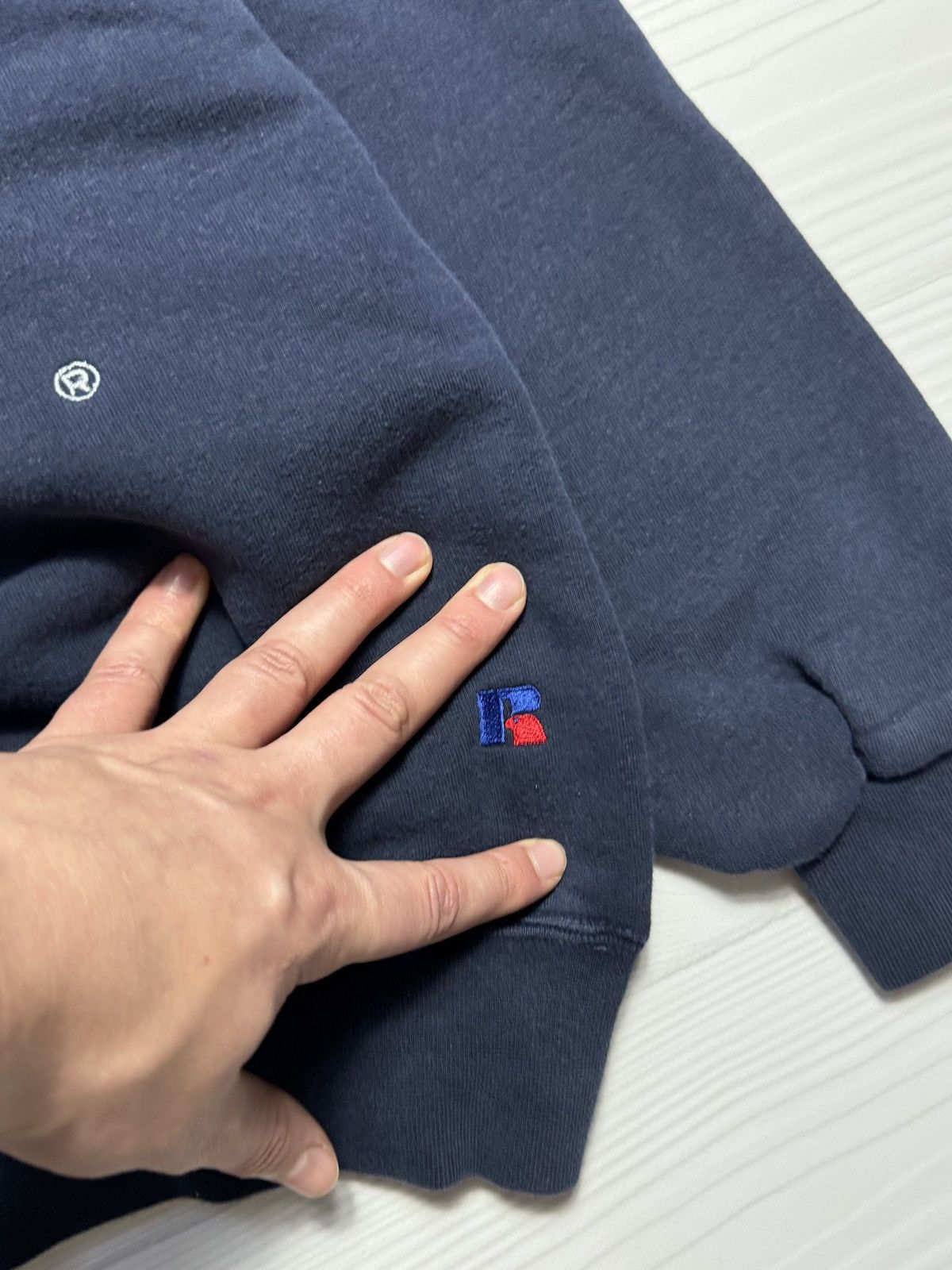 Russell Athletic × Vintage Vintage 90s Russell Athletic Sweatshirt Size US L / EU 52-54 / 3 - 5 Thumbnail