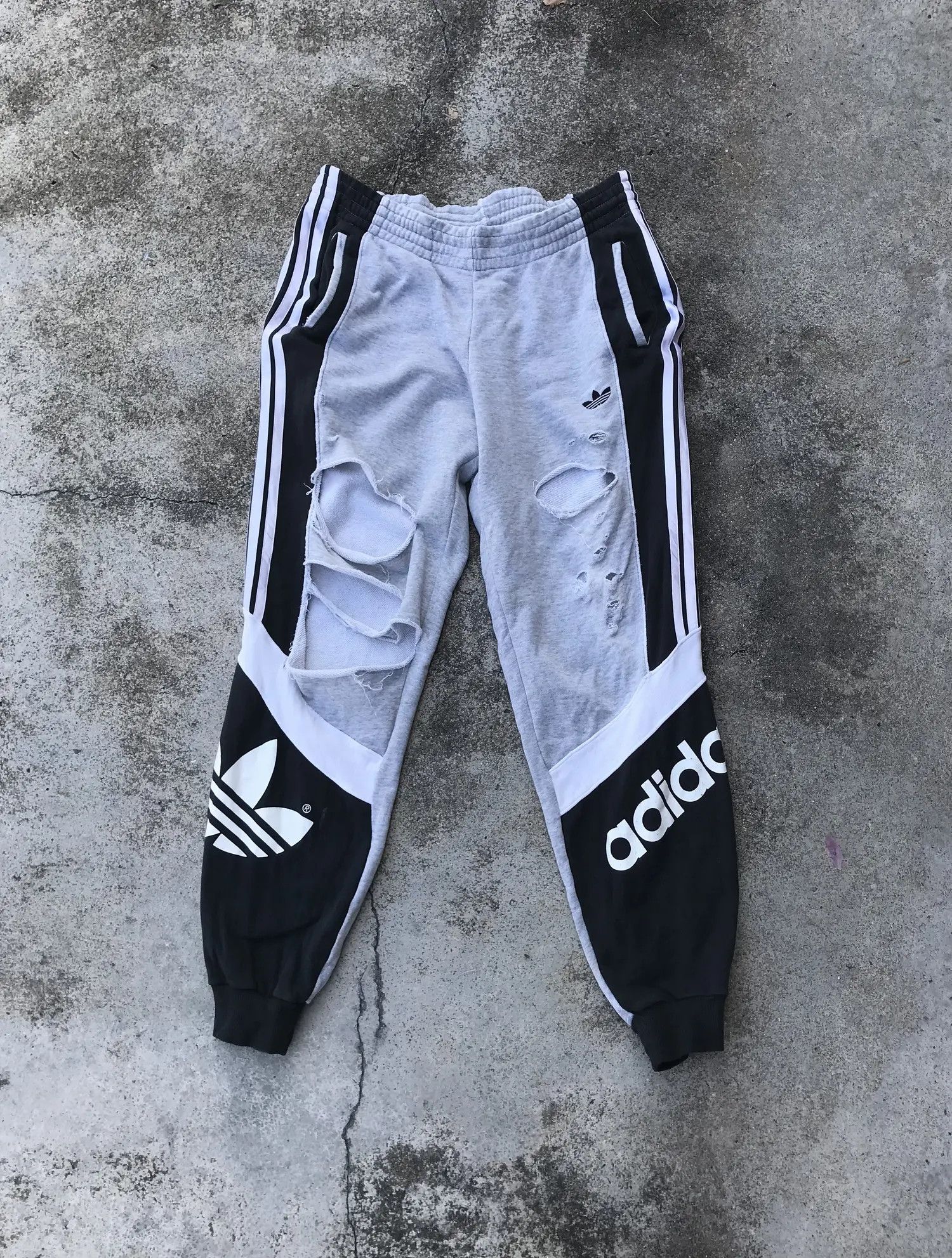 Adidas Adidas Trashed Distressed Jogger Size US 34 / EU 50 - 1 Thumbnail