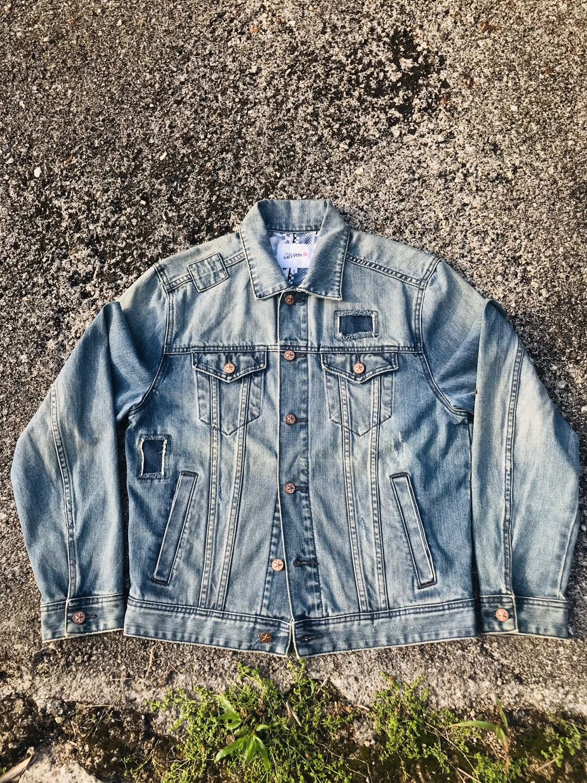 Jean Paul Gaultier Vintage Jean Paul Gaultier Patchwork jeans Jacket Size US S / EU 44-46 / 1 - 1 Thumbnail
