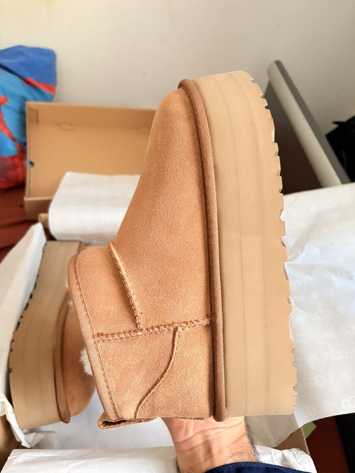 Ugg UGG W Classic Ultra Mini Size US 8 / IT 38 - 10 Thumbnail
