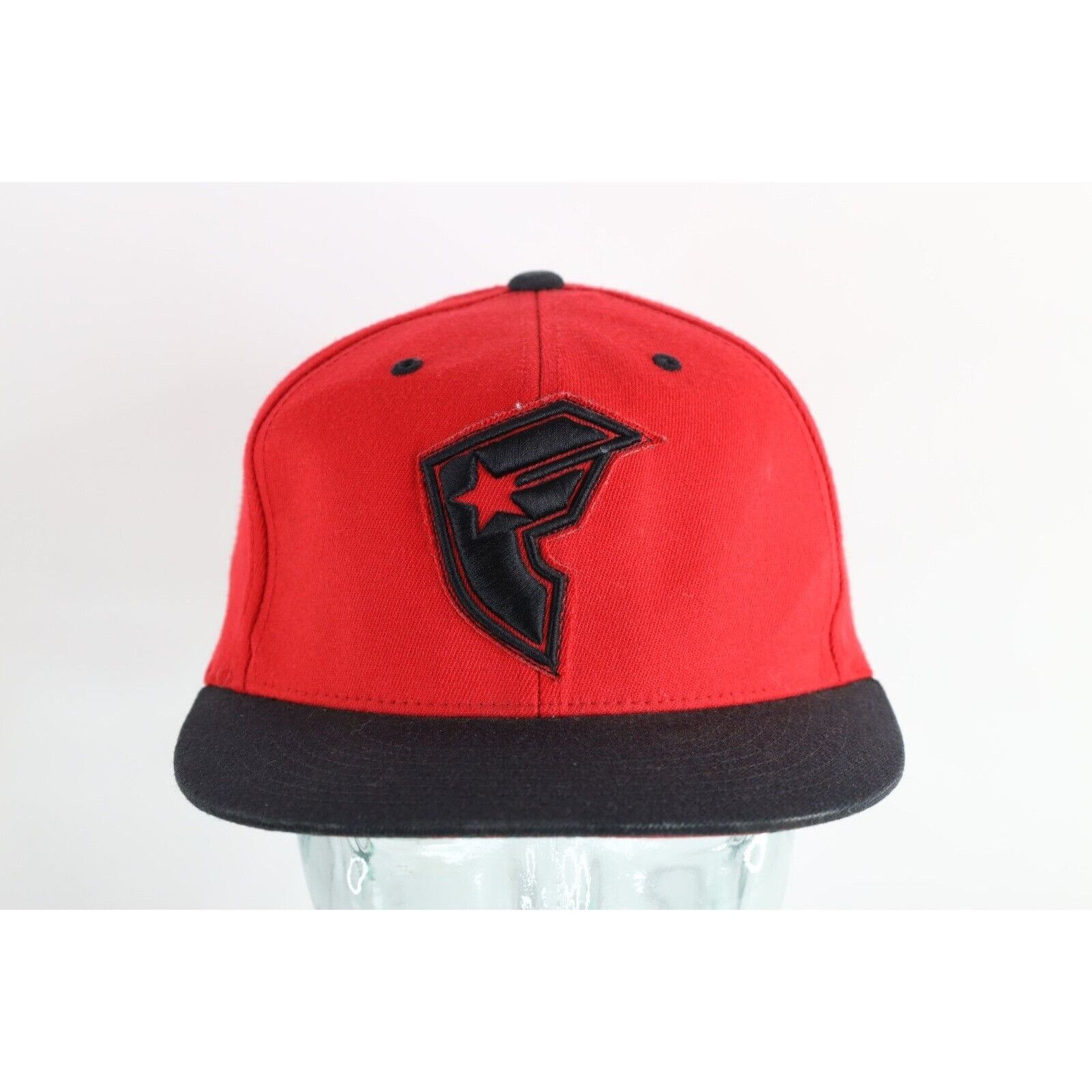 Famous stars and fashion straps snapback