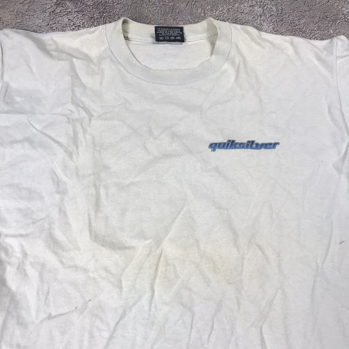 Vintage Vintage Y2K Quicksilver Sun Faded Logo Tee Streetwear Slim L Size US L / EU 52-54 / 3 - 3 Thumbnail