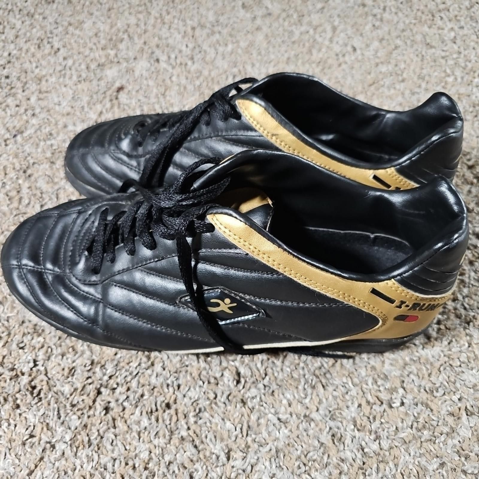 Other I-RUN Leather Indoor Soccer Trail Running Shoes Sz 45 Size ONE SIZE - 6 Thumbnail