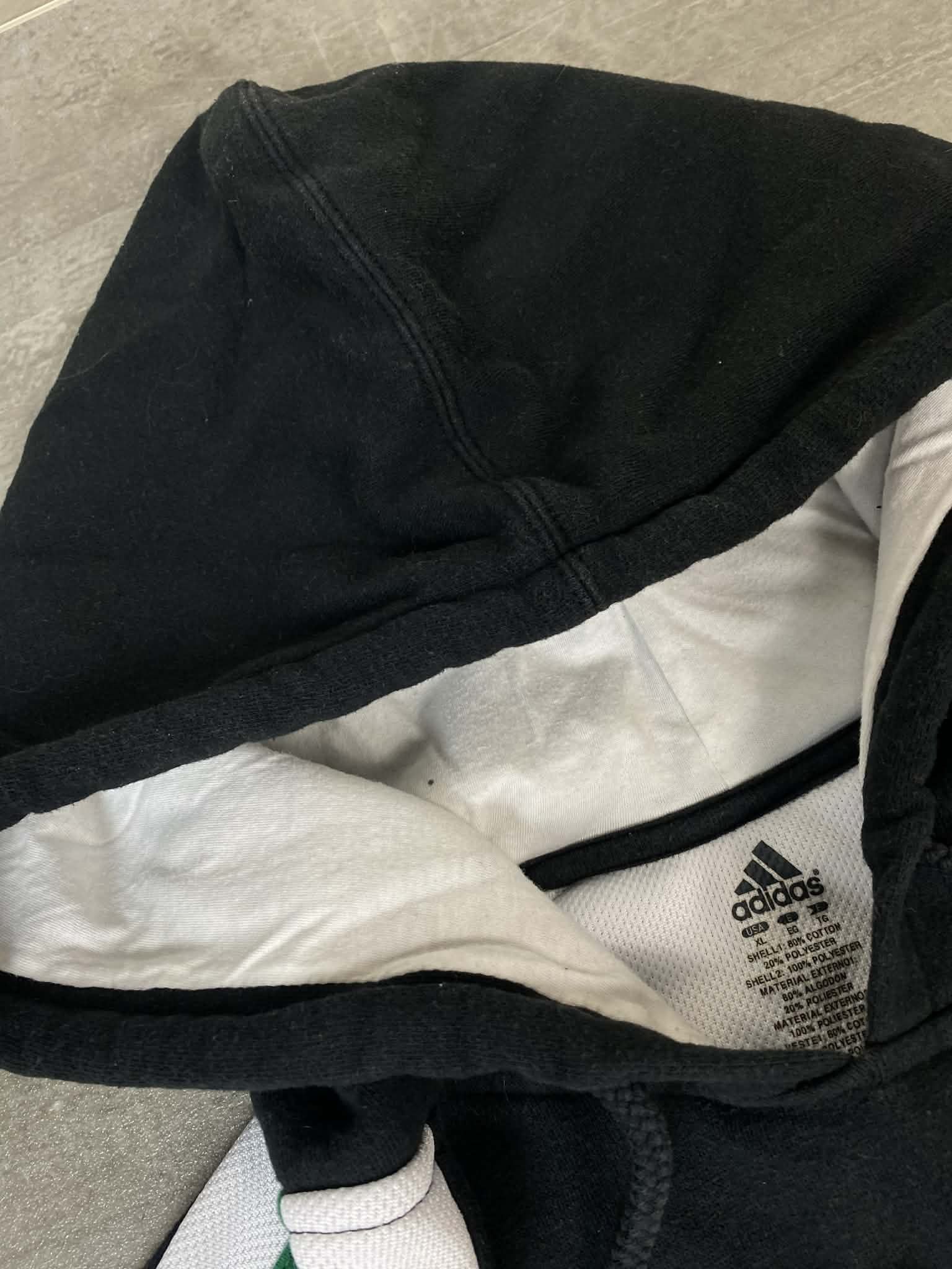 Adidas Adidas Black Hoodie Celtics 2010s Hoodie Size US XL / EU 56 / 4 - 20 Thumbnail