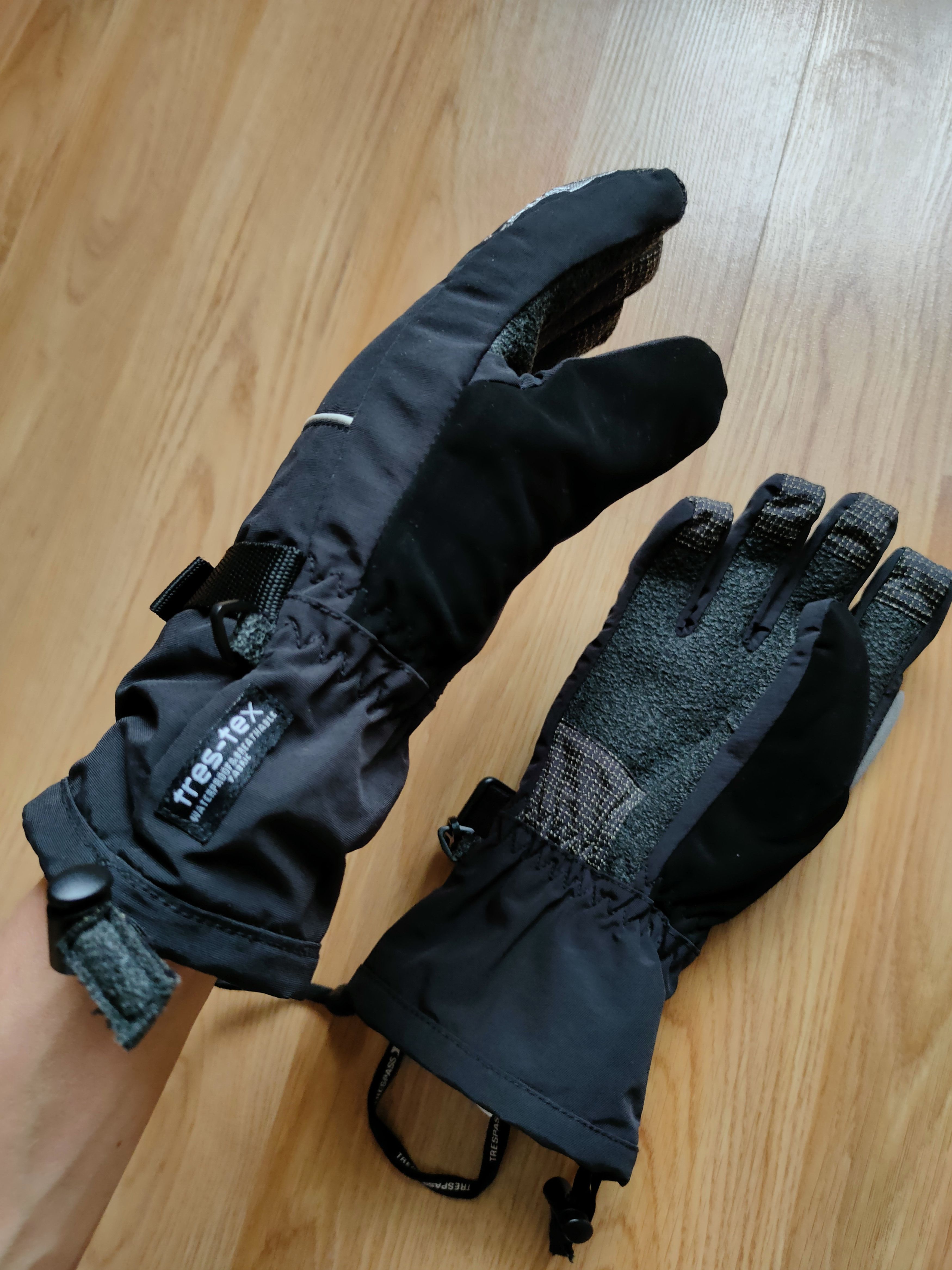 Goretex Trespass Tres-Tex Ski Gloves Winter Outdoors Mountain Gloves Size ONE SIZE - 5 Thumbnail