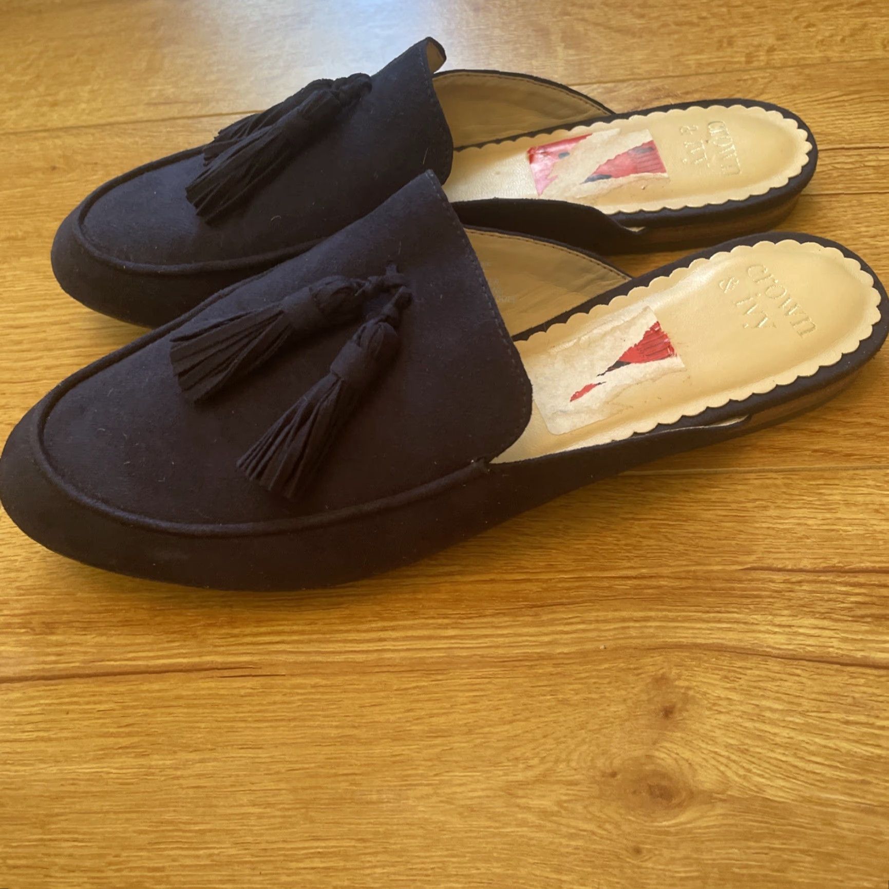 Vintage Crown & Ivy Suede Slip On Mule 8M Blue Suede Velvet Tassel Career Preppy Women Flat Slip-On M Pointed Toe Casual Vintage: No Size US 8 / IT 38 - 5 Thumbnail