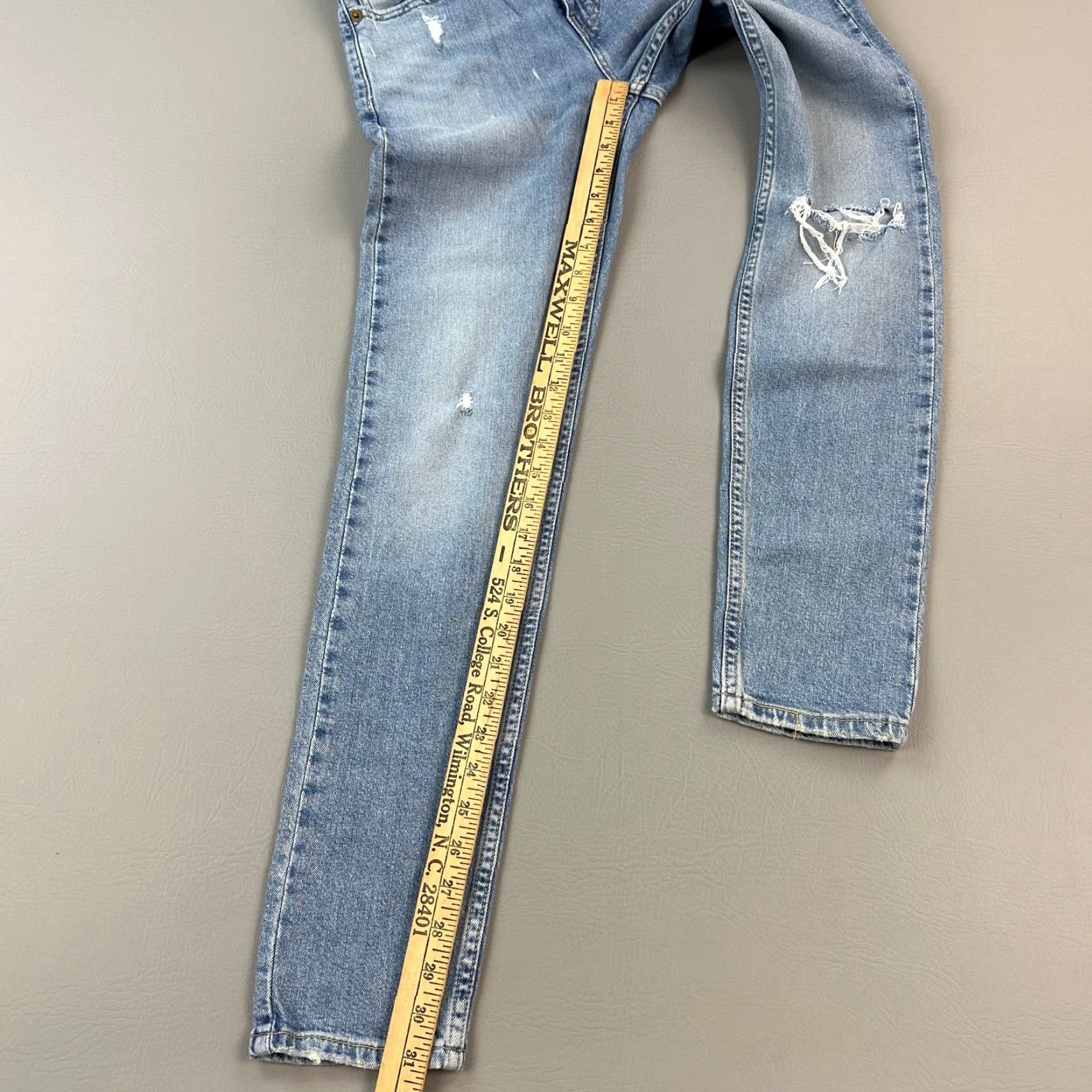 Levi's Levi's 512 Jeans Mens 28x32 Light Wash Denim Slim Taper Fit Distressed Flex Jeans Size US 28 / EU 44 - 2 Thumbnail