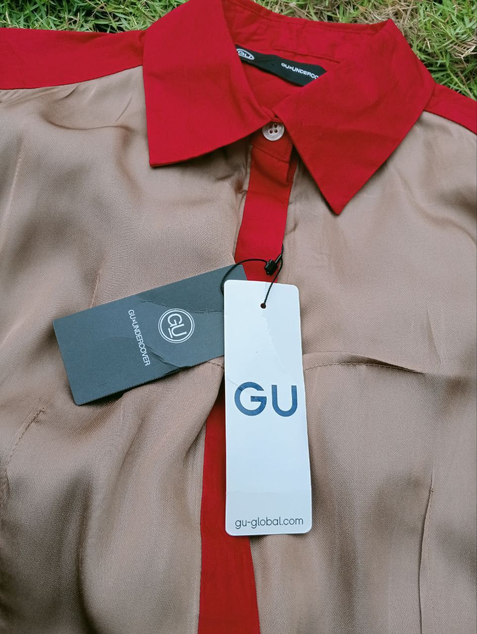 GU × Undercover UNDERCOVER x GU POLYESTER SHIRT - SIZE M Size M / US 6-8 / IT 42-44 - 5 Thumbnail